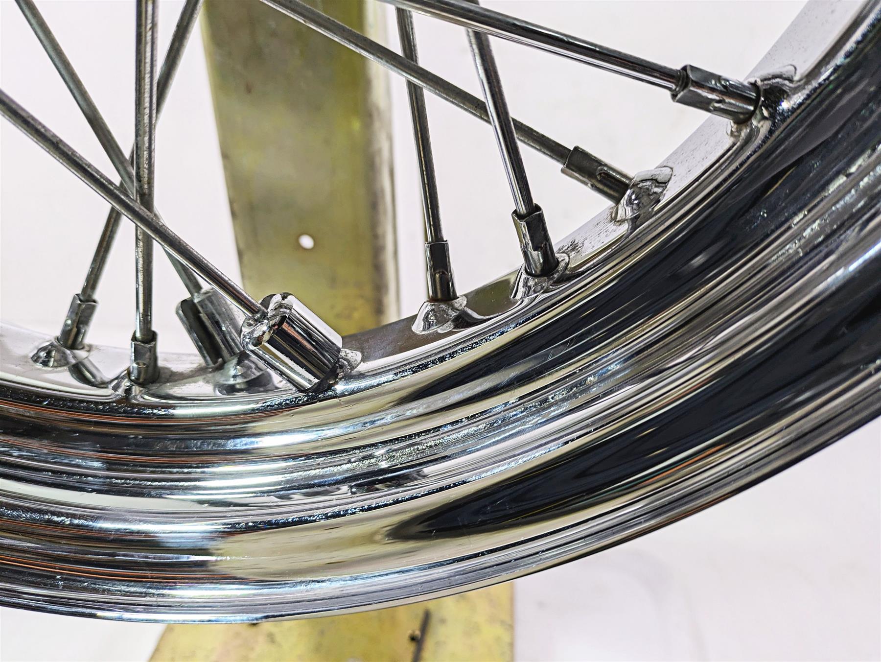 2020 Harley Softail FXST Standard 16x3 Rear Wheel Rim Spoke 40700-08A {{ shop.shopifyCountryName }} - Mototech271