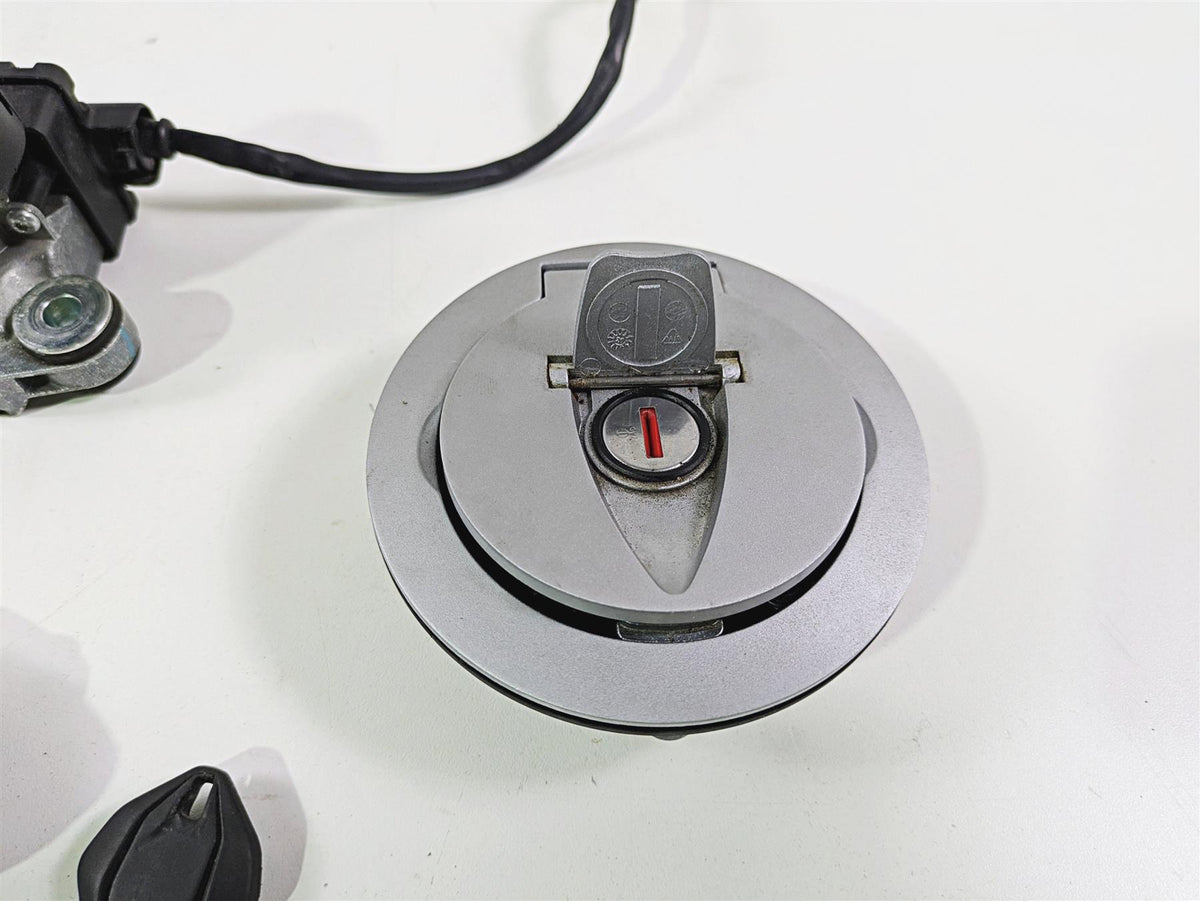 2022 Ducati Streetfighter V2 Ignition Switch Key Lock Cdi Module Set 28642751E {{ shop.shopifyCountryName }} - Mototech271