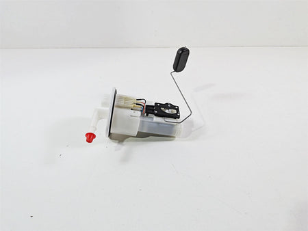2025 Yamaha YZF R7 Fuel Gas Petrol Pump 2K Only - Tested 1WS-13907-10-00 {{ shop.shopifyCountryName }} - Mototech271