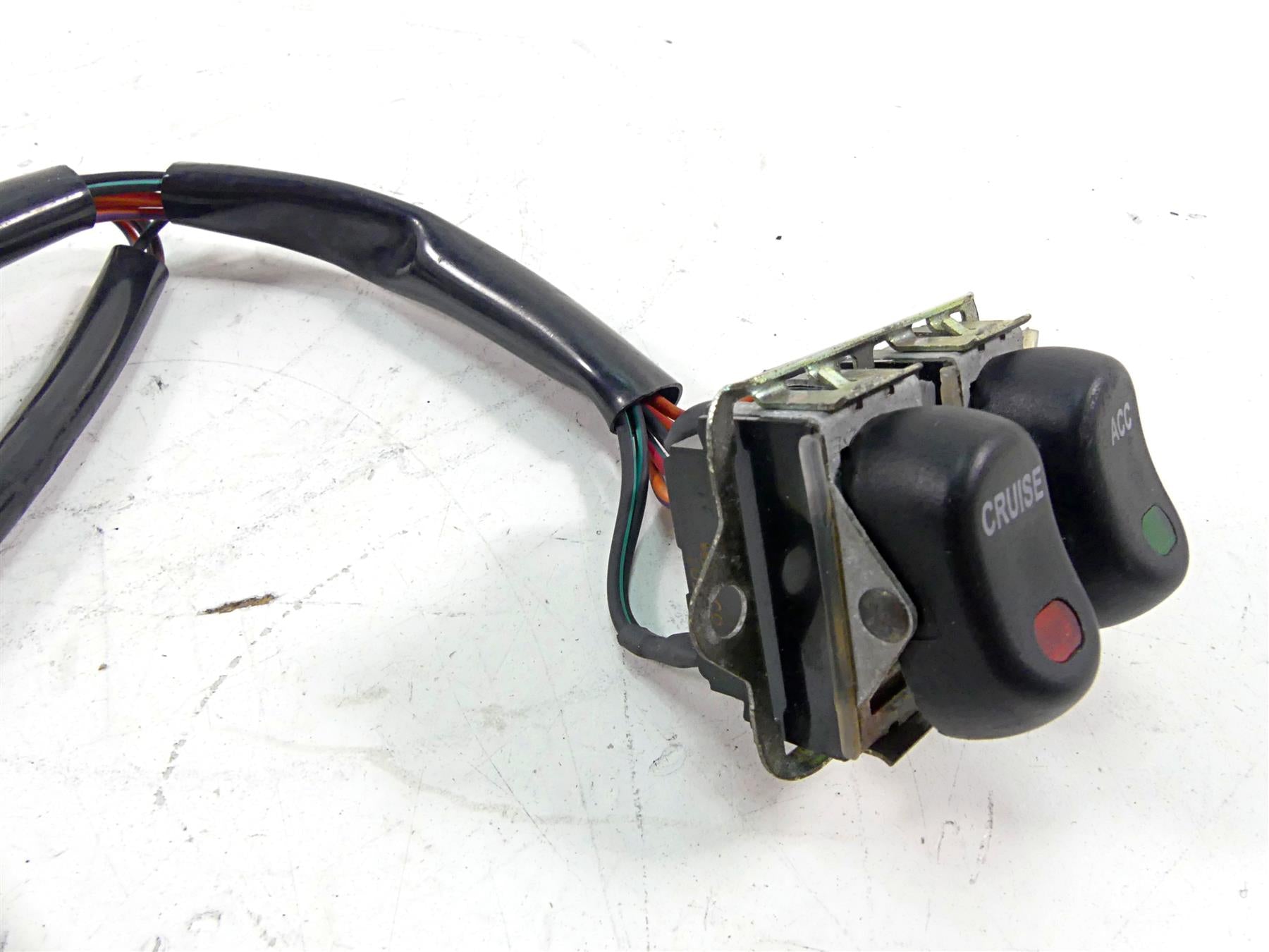 2011 Harley Touring FLTRX Road Glide Cruise Auxiliary Switches - Read 71625-04 {{ shop.shopifyCountryName }} - Mototech271