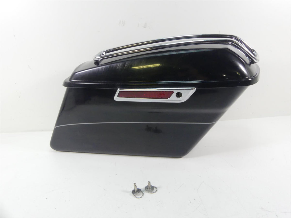 2014 Harley Touring FLHTK Electra Glide Right Saddle Bag Saddlebag 90200412 {{ shop.shopifyCountryName }} - Mototech271