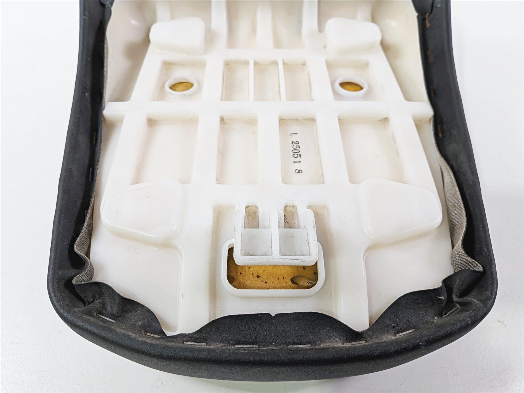 2012 Yamaha XT1200 Super Tenere Rear Seat Saddle 23P-24750-10-00 23P-24750-11-00 {{ shop.shopifyCountryName }} - Mototech271