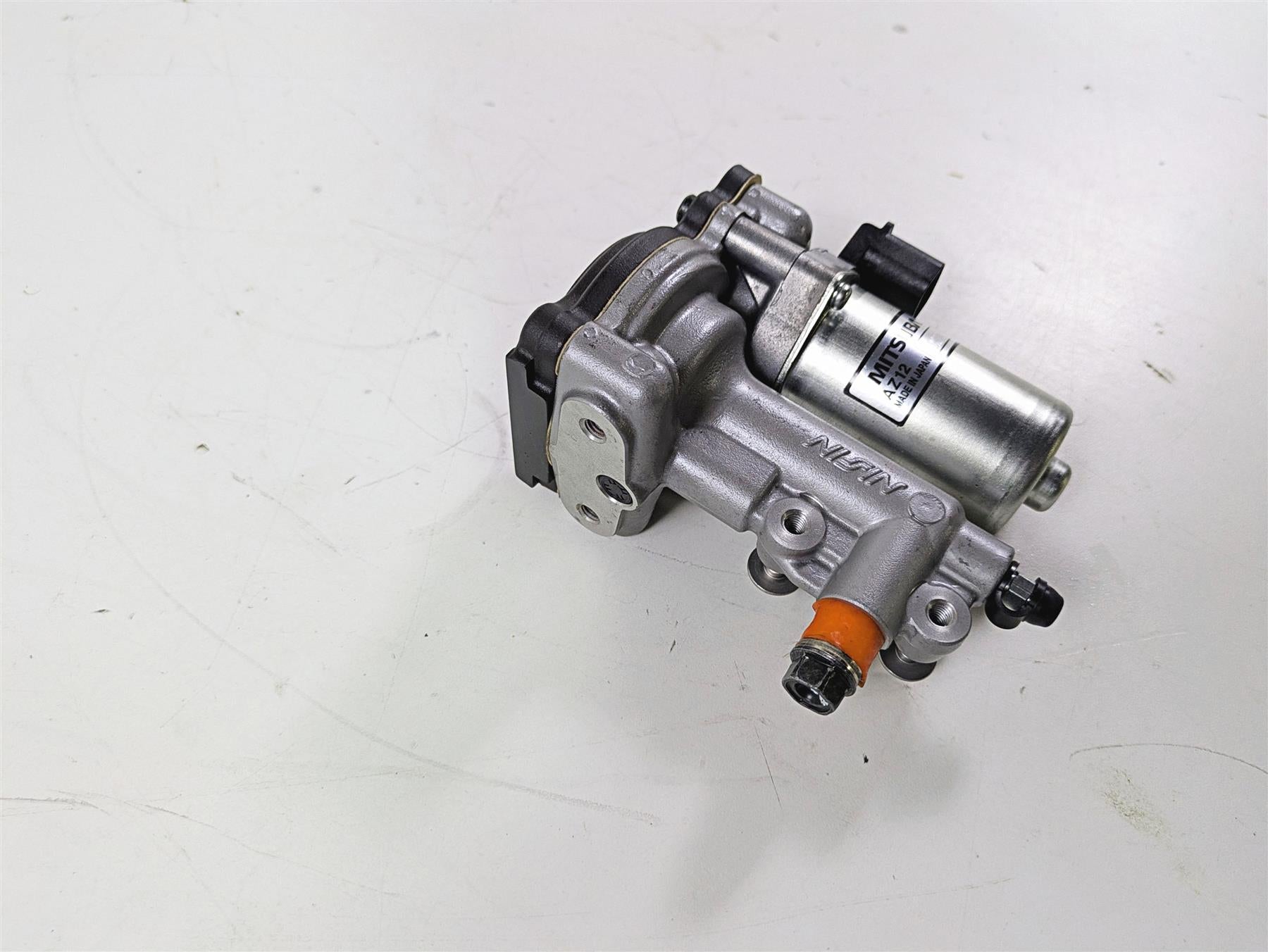 2025 Honda CBR600RR Nissin Rear Abs Brake Pump Modulator 57100-MFJ-A51 {{ shop.shopifyCountryName }} - Mototech271