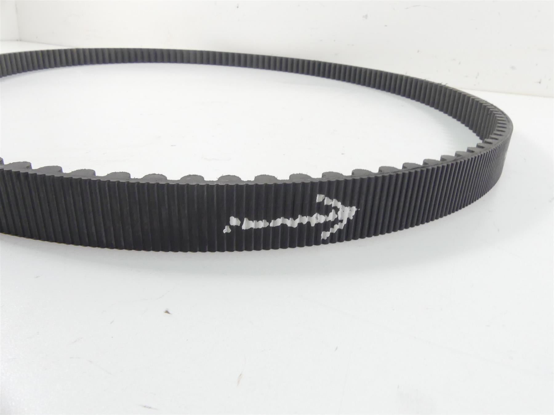 2015 Victory Cross Country Tour Rear Drive Belt 154T 28mm 3211107 {{ shop.shopifyCountryName }} - Mototech271