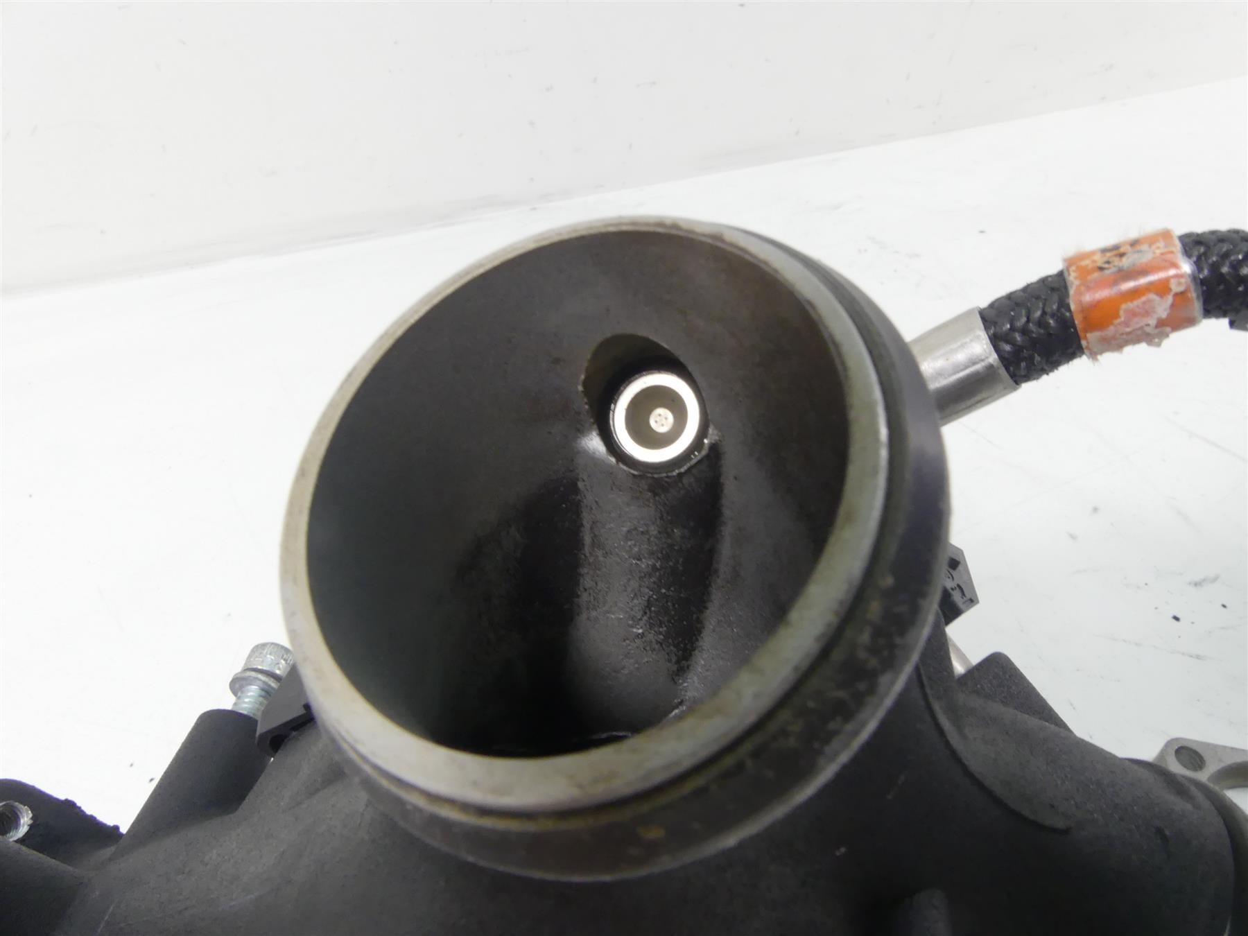 2014 Harley Touring FLHTK Electra Glide Throttle Body Fuel Injection 27200002 {{ shop.shopifyCountryName }} - Mototech271