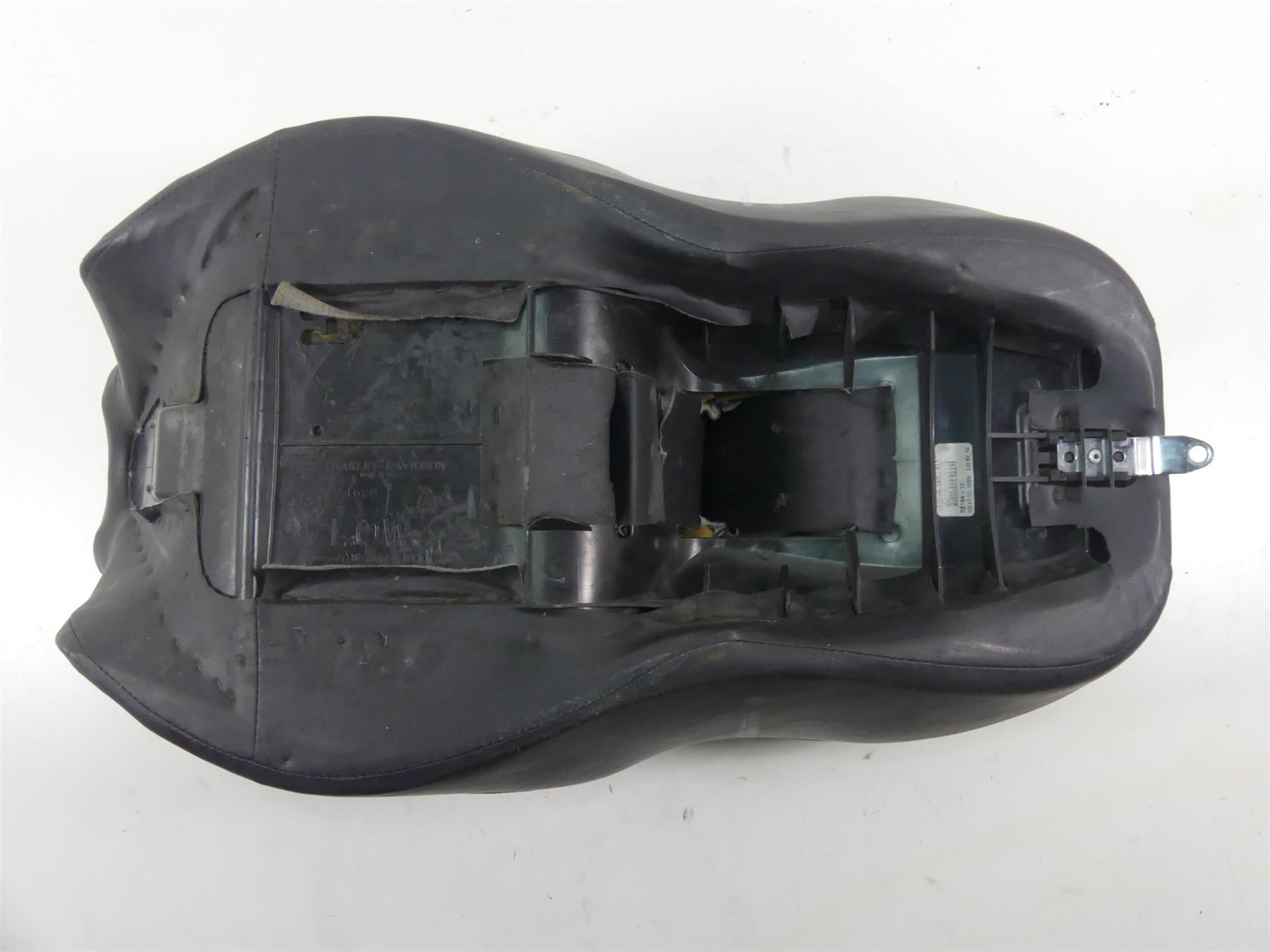 2011 Harley Touring FLTRU Road Glide Dual Driver Low Seat Saddle - Read 52164-10 {{ shop.shopifyCountryName }} - Mototech271