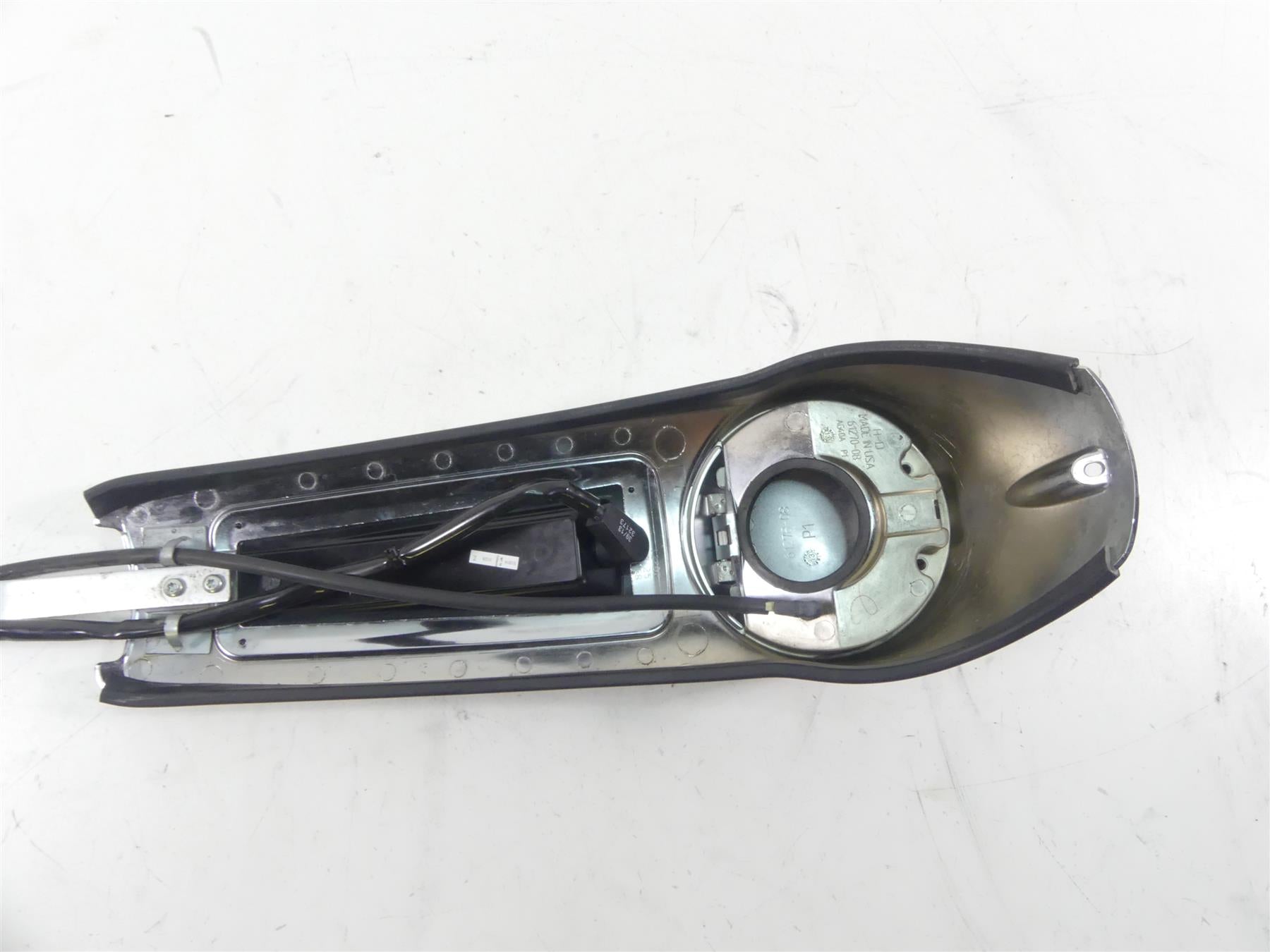 2014 Harley Touring FLHTK Electra Glide Upper Tank Dash Cover Panel 61270-08 {{ shop.shopifyCountryName }} - Mototech271