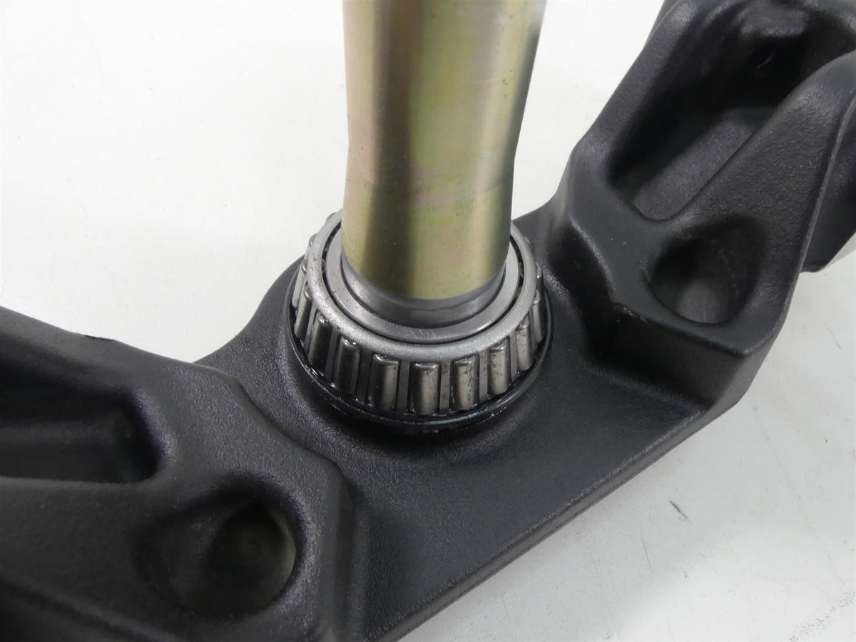 2016 Indian Chieftain Dark Horse Lower Triple Tree Steering Yoke 46mm 1824619 {{ shop.shopifyCountryName }} - Mototech271