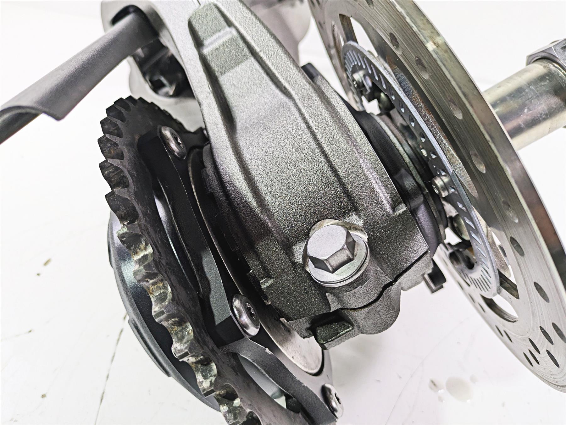 2019 Triumph Speed Triple RS 1050 Rear Swingarm & Axle Set T2059502 T2010257 {{ shop.shopifyCountryName }} - Mototech271