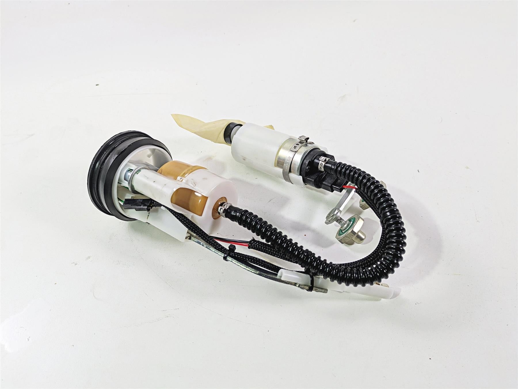 2022 Ducati Hypermotard 950 Fuel Gas Petrol Pump 16024363A {{ shop.shopifyCountryName }} - Mototech271