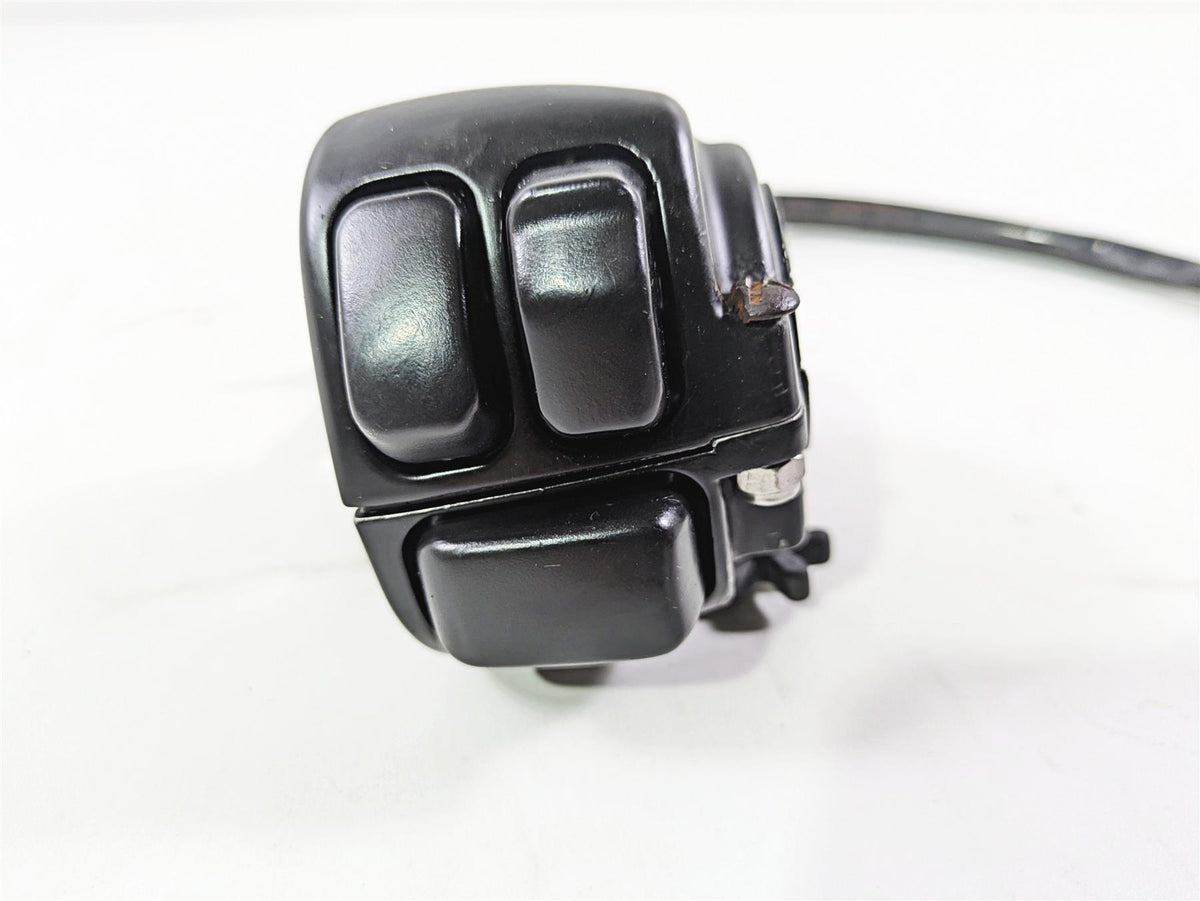 2005 Harley Touring FLHRI Road King Right Hand Control Switch 71589-96B {{ shop.shopifyCountryName }} - Mototech271