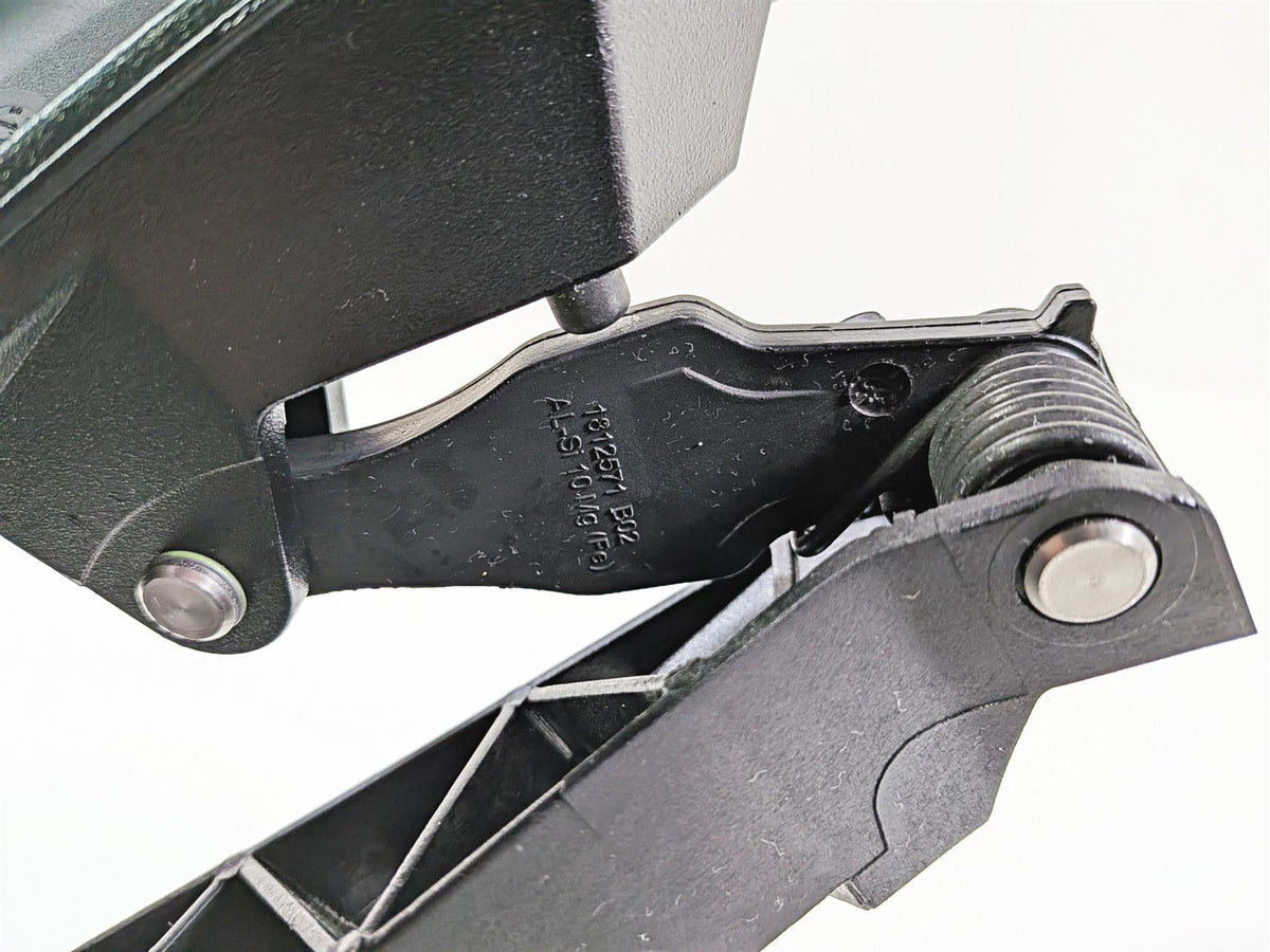 2023 BMW R1250RT RTP K52 Windshield Mount & Adjustment Motor 46638394399 {{ shop.shopifyCountryName }} - Mototech271