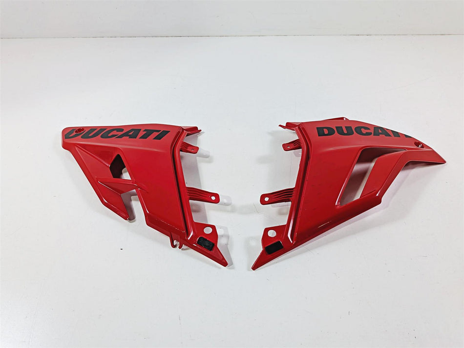 2023 Ducati Streetfighter V4 Red Lower Oil Cooler Cover Fairing Set 4801A651A-Mototech271