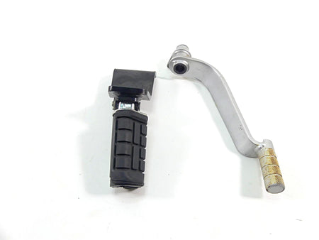 2010 Honda VT1300 CR Stateline Right Foot Peg Brake Pedal Set 50615-MFY-A00 {{ shop.shopifyCountryName }} - Mototech271