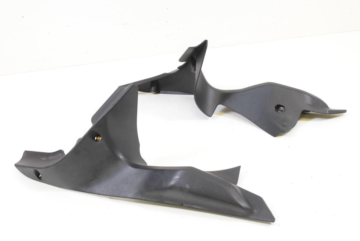 2011 Ducati 1198 Upper Air Duct Scoop Ram Fairing Cover Set 46012531A 46012542A {{ shop.shopifyCountryName }} - Mototech271