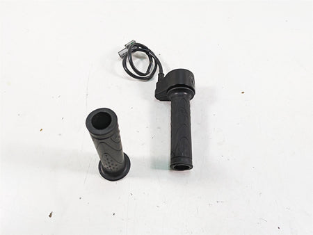2017 Mv Agusta Dragster 800 Ride Fly By Wire Throttle Hand Grip 8A00B5444 {{ shop.shopifyCountryName }} - Mototech271