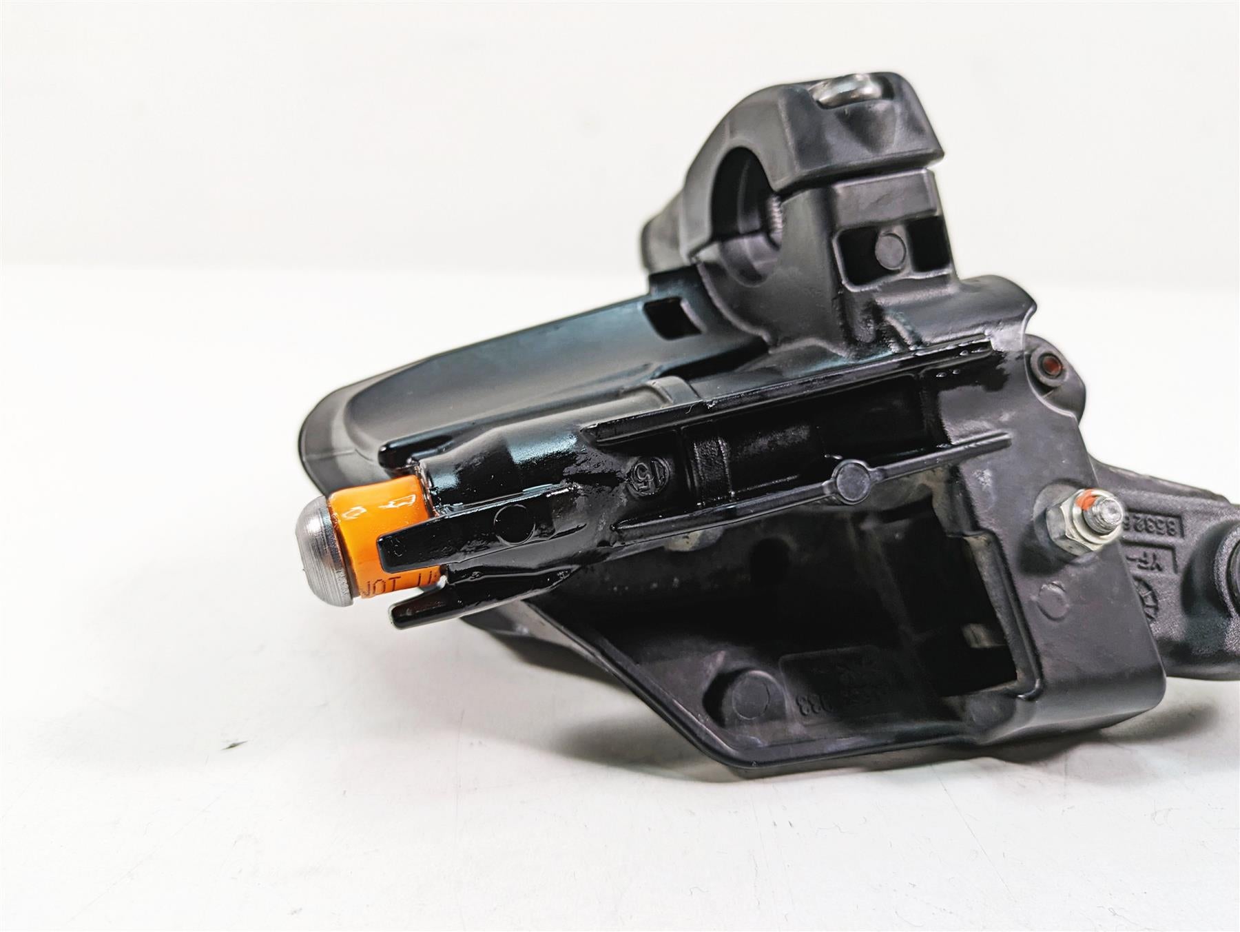 2016 BMW R1200R K53 Front Brake Master Cylinder + Lever 32728559604 {{ shop.shopifyCountryName }} - Mototech271