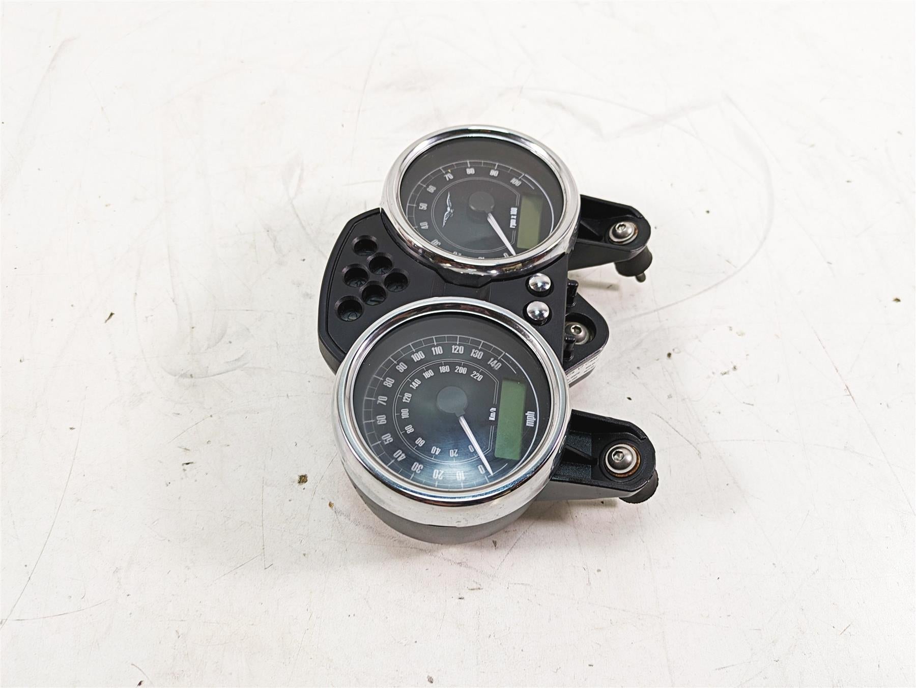2013 Moto Guzzi V7 750 Stone Speedometer Gauge Instrument 10K No-Abs 887195 {{ shop.shopifyCountryName }} - Mototech271