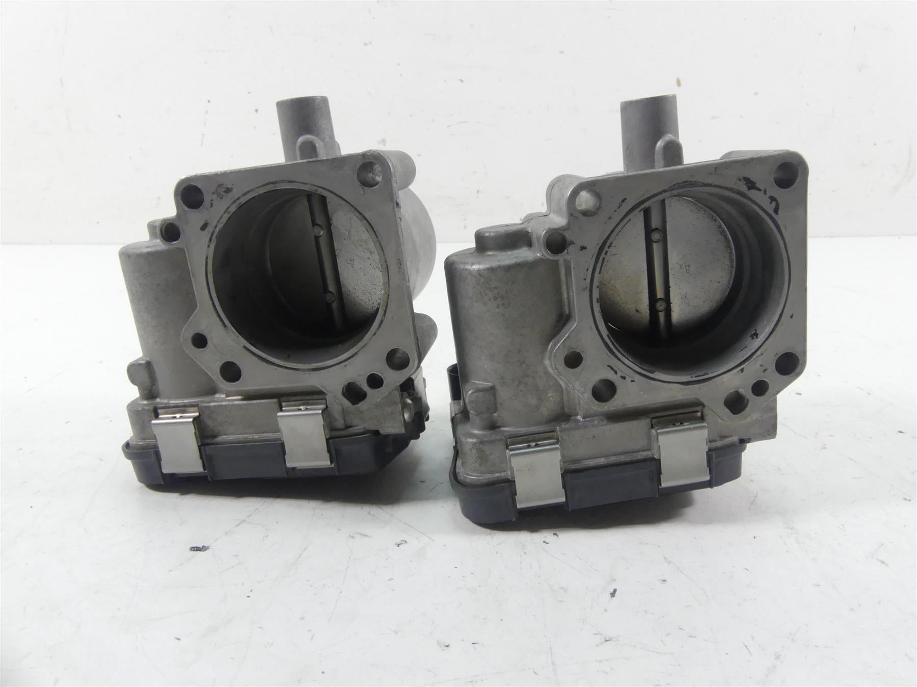 2018 Ducati Hypermotard 939 SP Magneti Marelli Throttle Body Bodies 28240904A {{ shop.shopifyCountryName }} - Mototech271