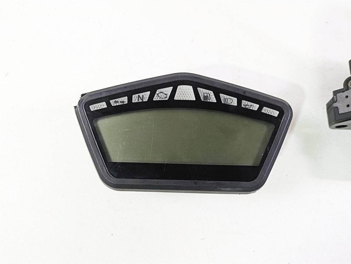2010 Ducati Streetfighter 1098 S Speedo Gauge 8K Ignition Switch Key 40610724A {{ shop.shopifyCountryName }} - Mototech271