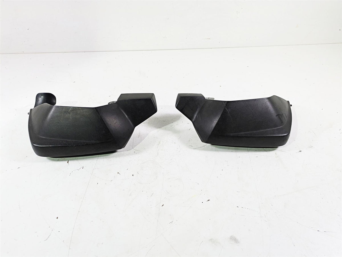 2016 Moto Guzzi Stelvio 1200 8V NTX Hand Guard Protection Set 883254 883253 {{ shop.shopifyCountryName }} - Mototech271