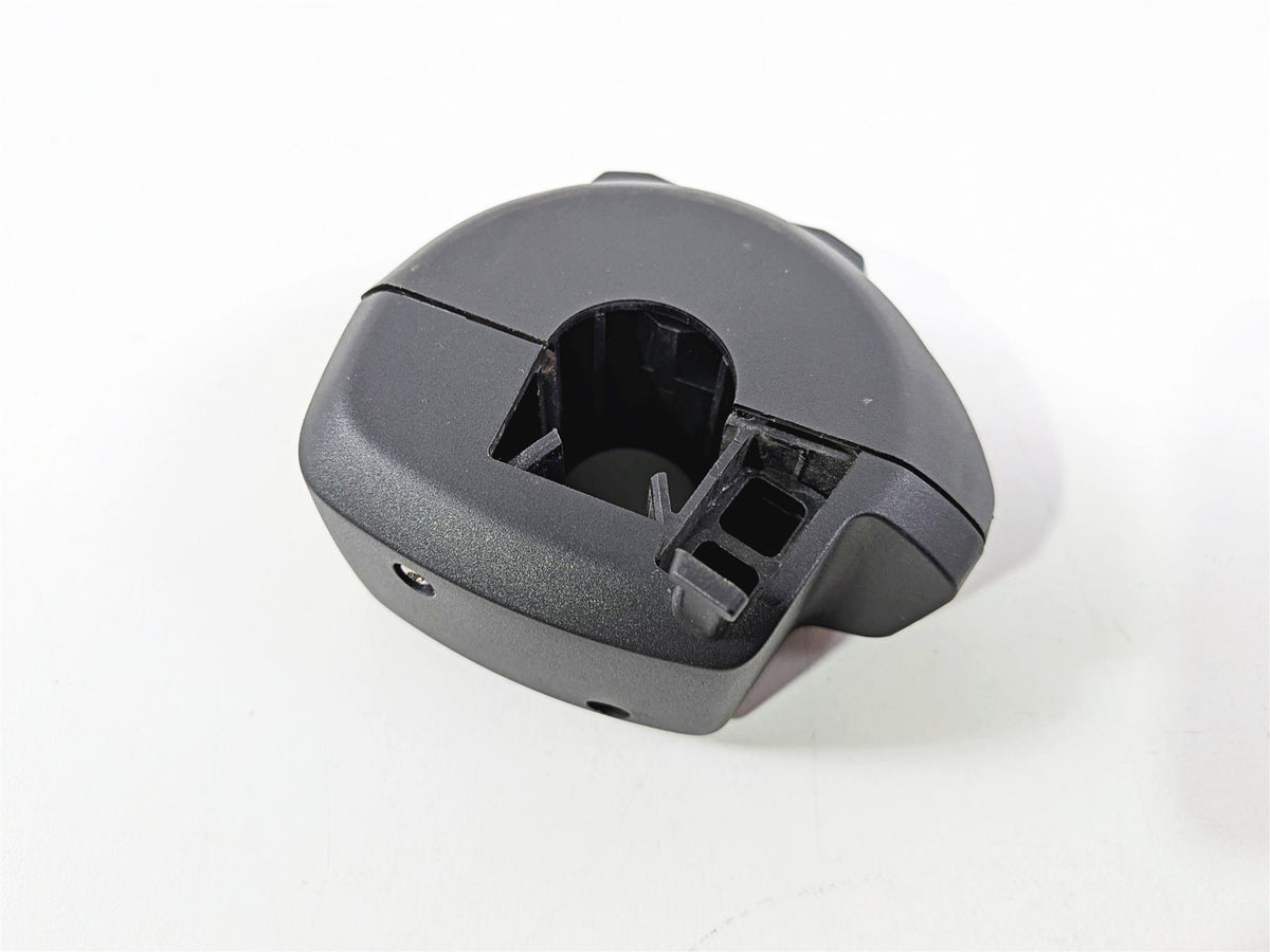 2022 Triumph Tiger 900 GT Pro Right Hand Home Start Stop Control Switch T2044829 {{ shop.shopifyCountryName }} - Mototech271