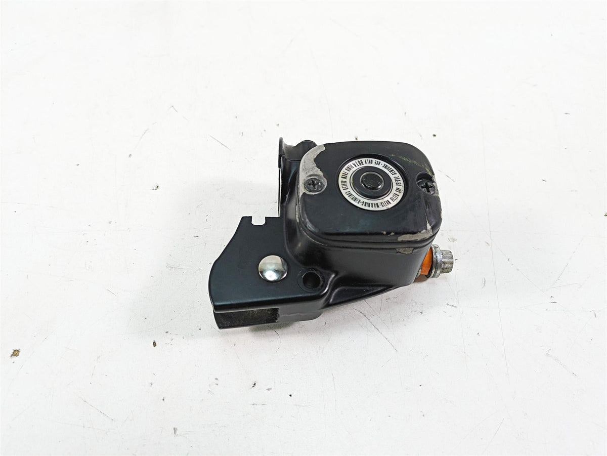 2013 Harley Softail FLSTC Heritage Classic Front Master Cylinder 9/16 45029-11D {{ shop.shopifyCountryName }} - Mototech271