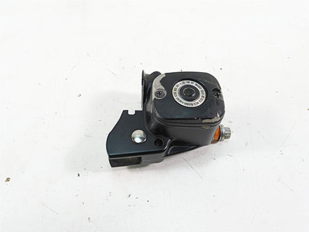 2013 Harley Softail FLSTC Heritage Classic Front Master Cylinder 9/16 45029-11D {{ shop.shopifyCountryName }} - Mototech271