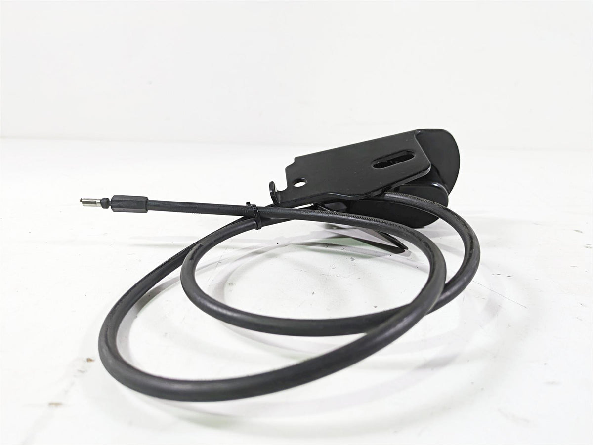 2008 Harley Touring FLHTCU E-Glide 105TH Seat Release Latch & Cable {{ shop.shopifyCountryName }} - Mototech271