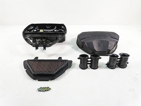 2007 Yamaha R1 YZFR1 Air Filter Box + Actuator & Tubes - Read 4C8-14411-00-00 {{ shop.shopifyCountryName }} - Mototech271