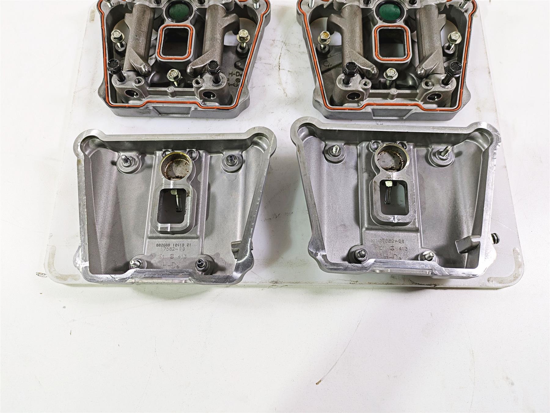 2009 Harley XR1200 Sportster Rocker Box Valve Cover Set 17590-08A 17585-08 {{ shop.shopifyCountryName }} - Mototech271