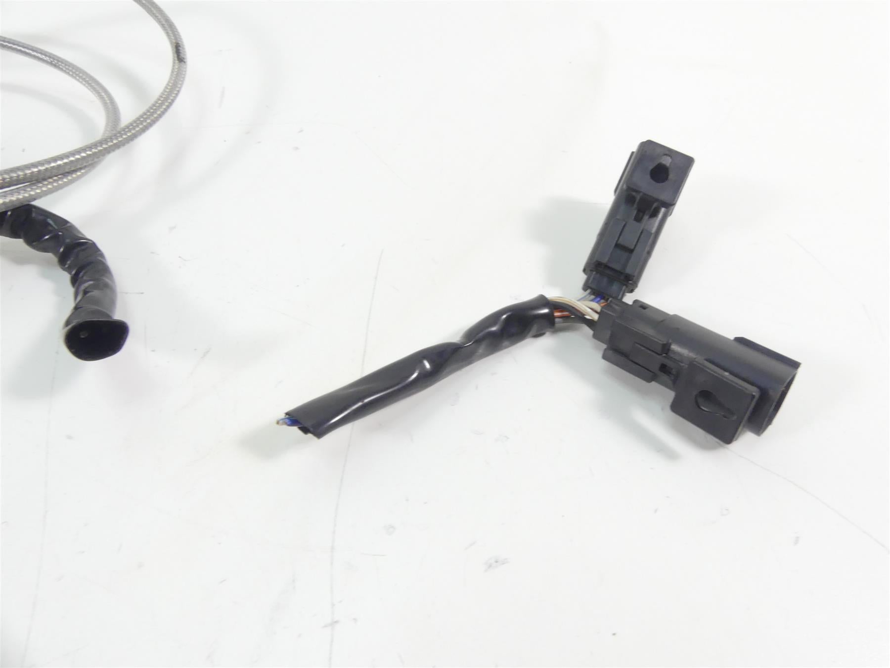 2007 Harley Touring FLHR SE CVO Road King Right Start Control Switch 71684-06A {{ shop.shopifyCountryName }} - Mototech271