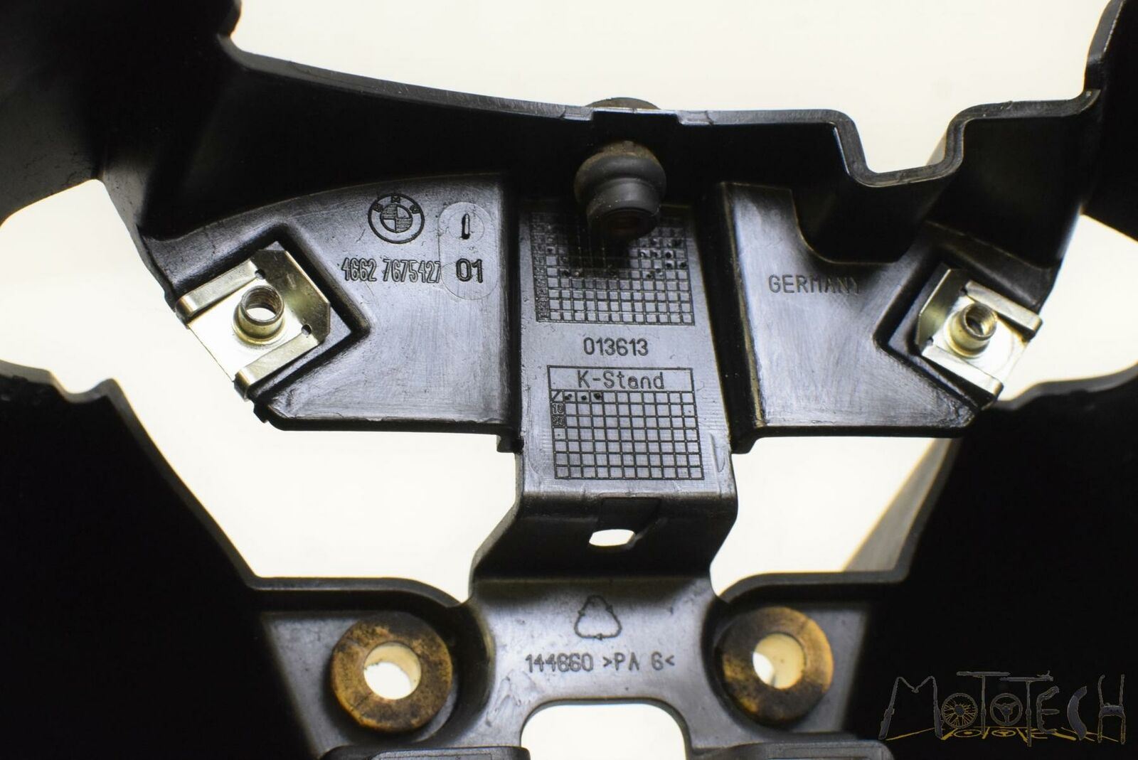 2009 BMW K1300 K1300S K40 Back Tail Center Cover Fairing 46627675427 {{ shop.shopifyCountryName }} - Mototech271