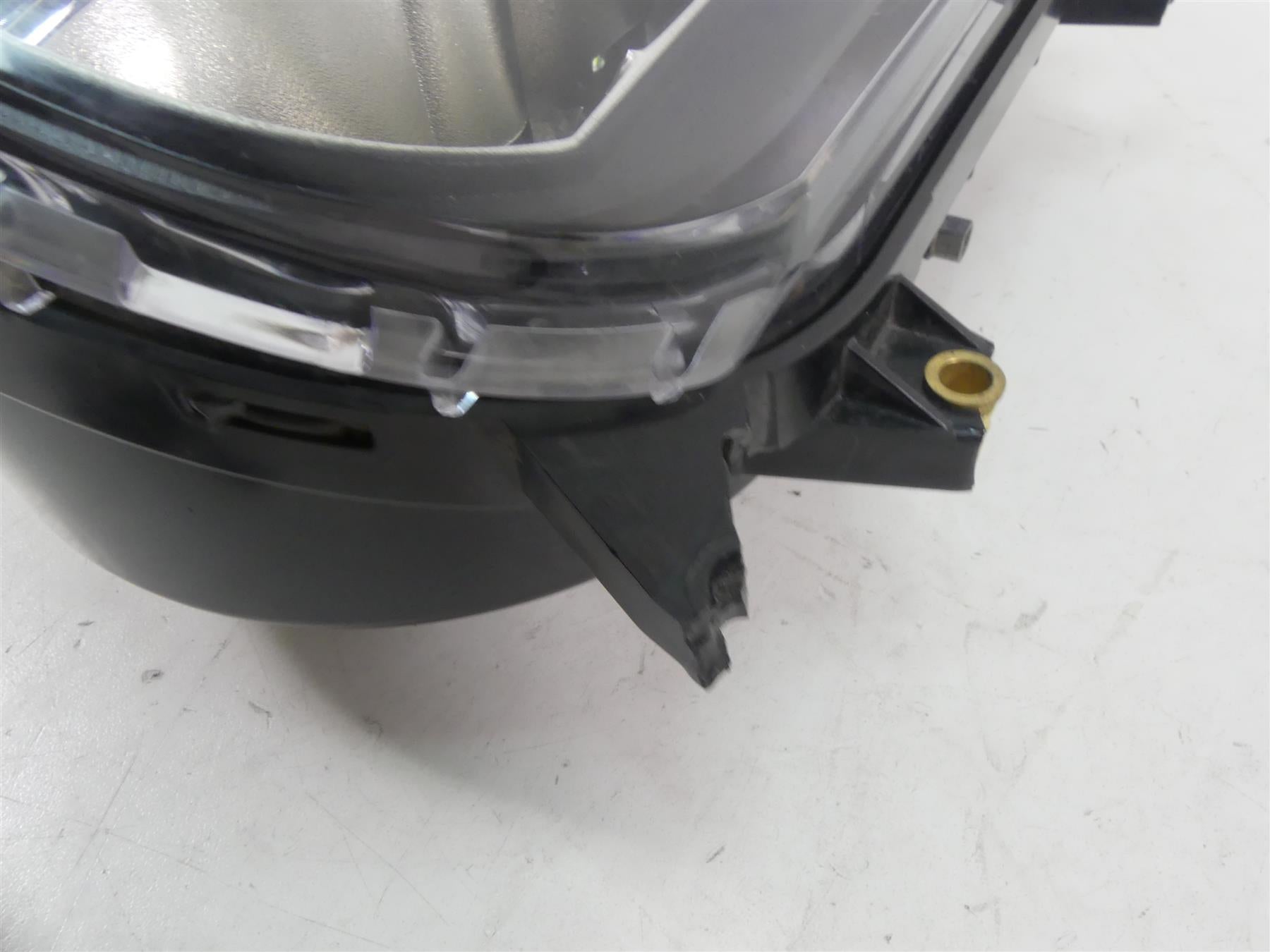 2016 Harley Touring FLTRX Road Glide Headlight Head Light Set 19K -Read 67700199 {{ shop.shopifyCountryName }} - Mototech271