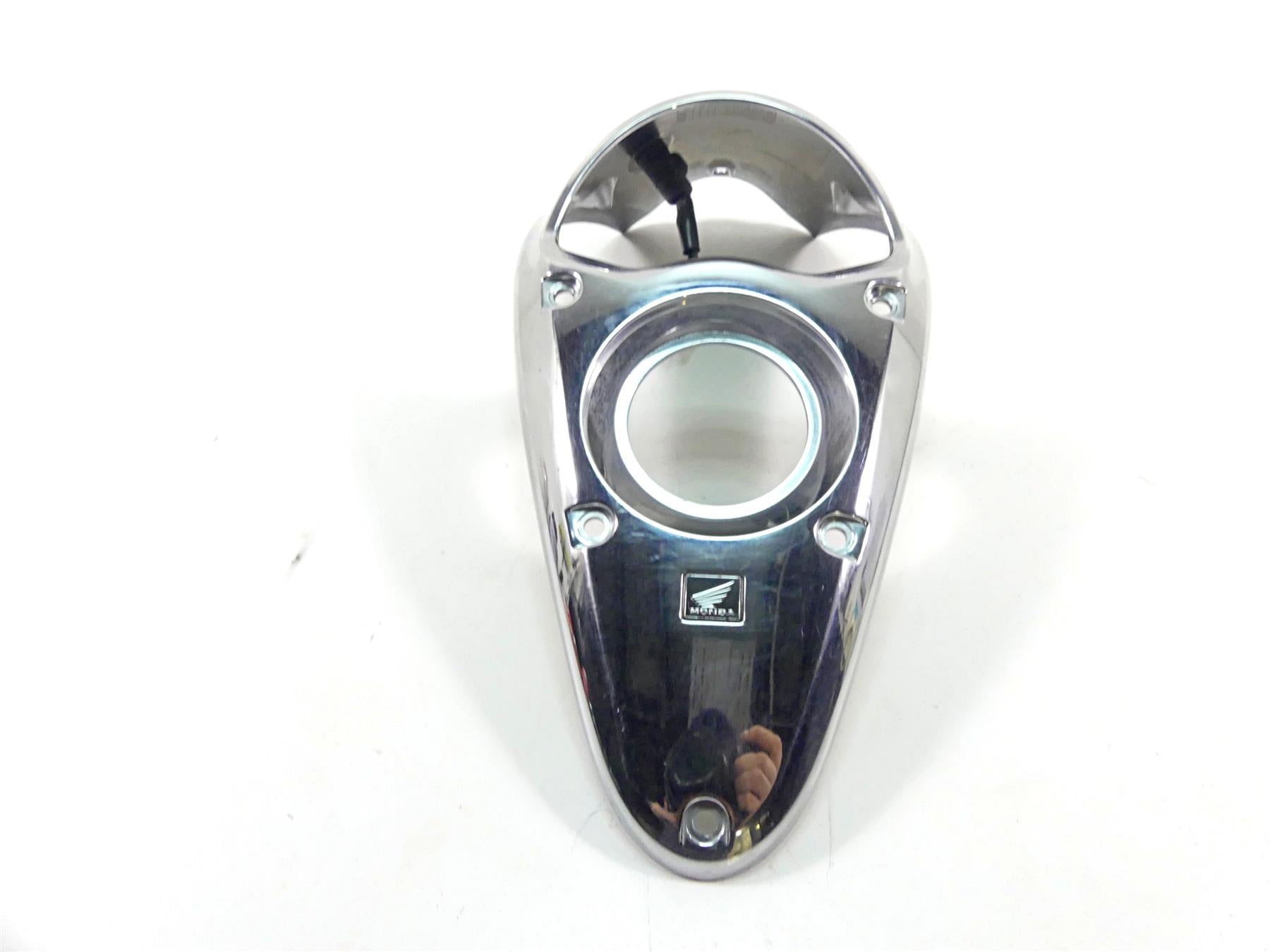2007 Honda VTX1800 T2 Fuel Gas Petrol Tank Dash Chrome Cover 17621-MCV-000 {{ shop.shopifyCountryName }} - Mototech271