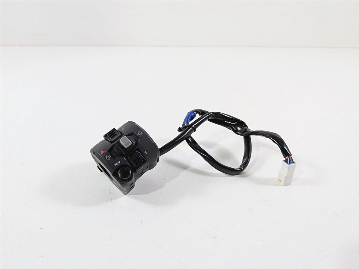 2016 Ducati Hypermotard 939 SP Left Hand Turn Signal Control Switch 65110142A-Mototech271