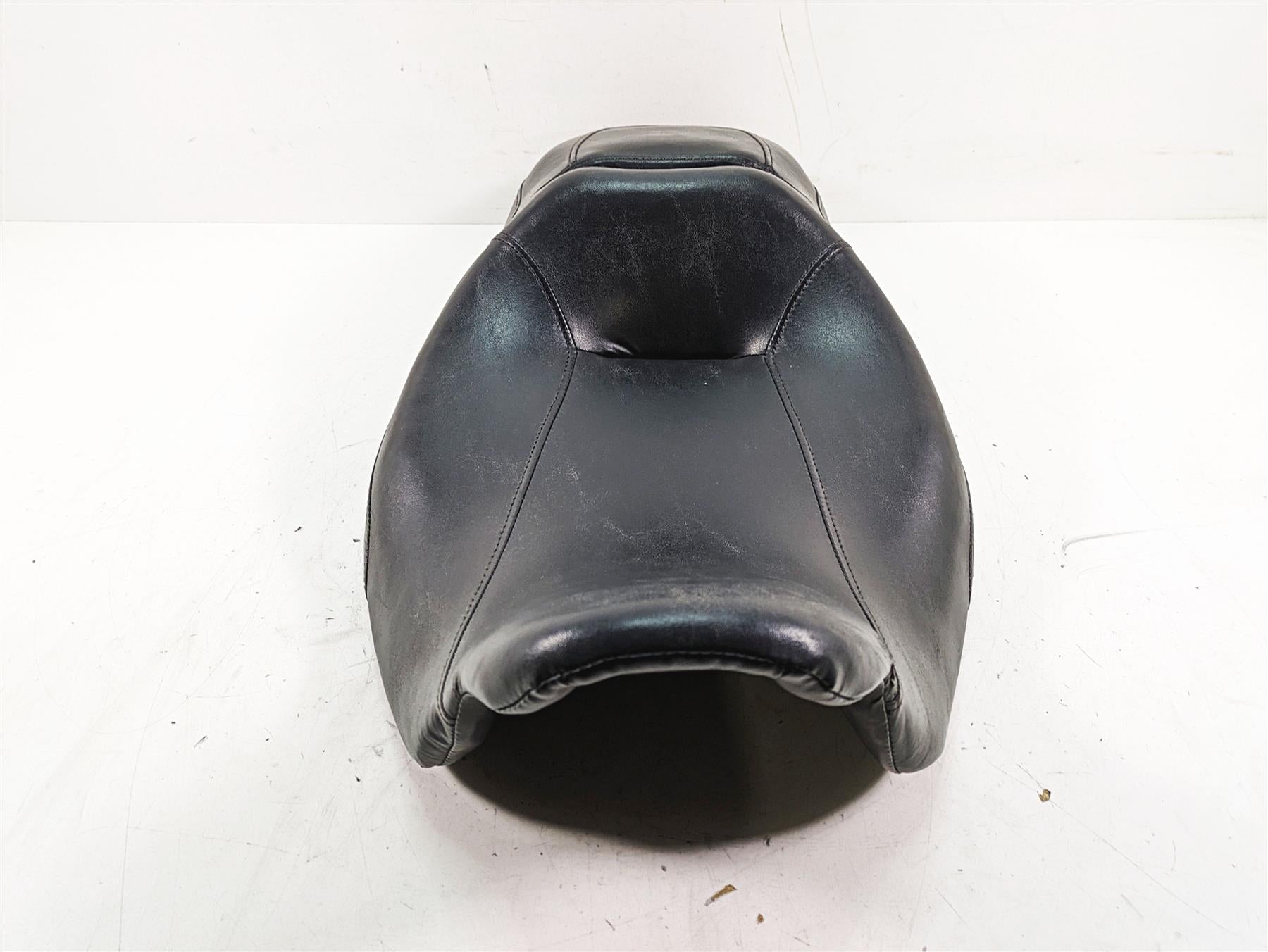 2013 Harley Touring FLHX Street Glide Duo Ride Driver Low Seat Saddle 52320-11 {{ shop.shopifyCountryName }} - Mototech271