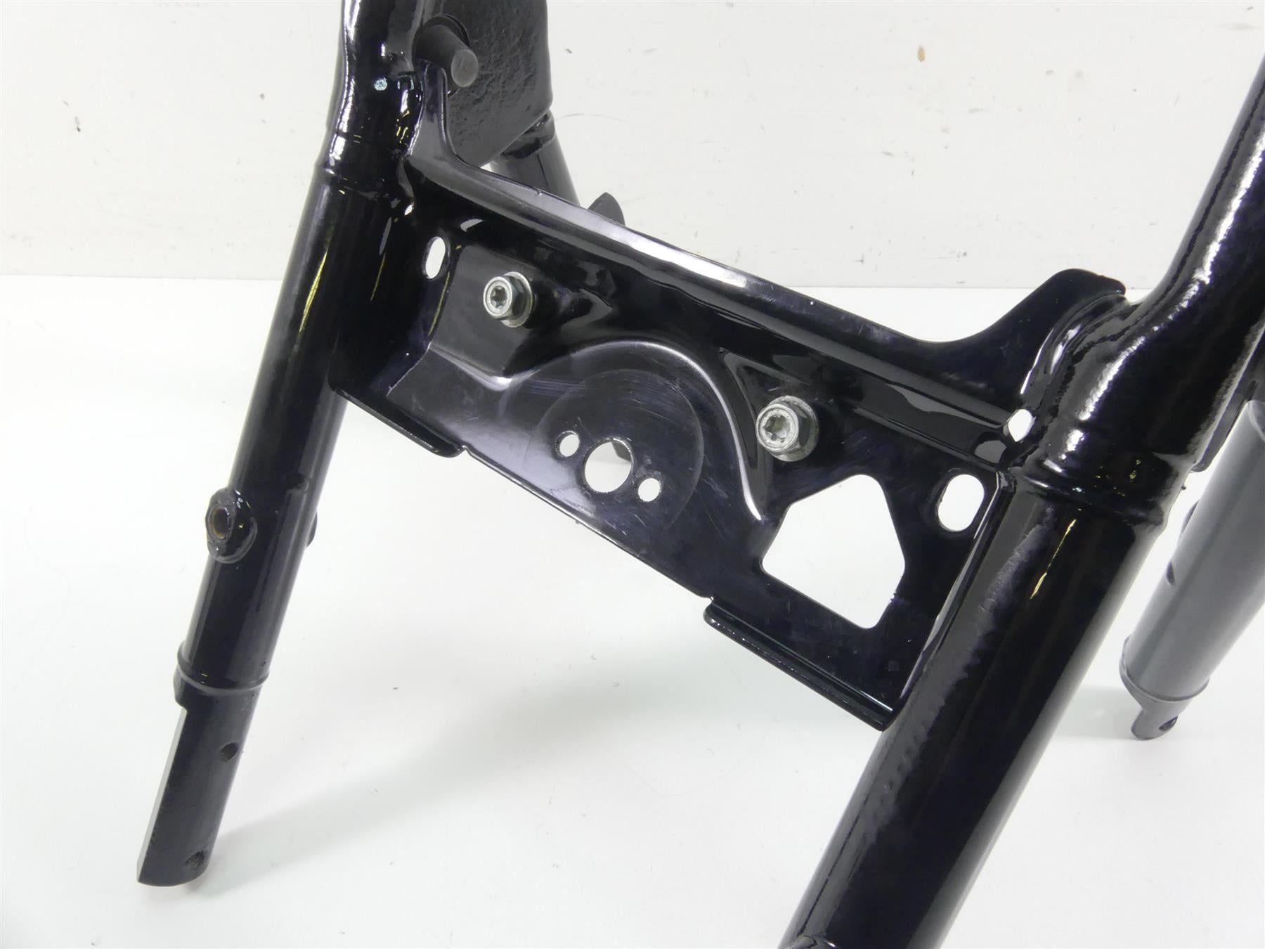 2016 Harley Touring FLHTP Electra Glide Rear Sub Frame Subframe 48079-09BHP {{ shop.shopifyCountryName }} - Mototech271