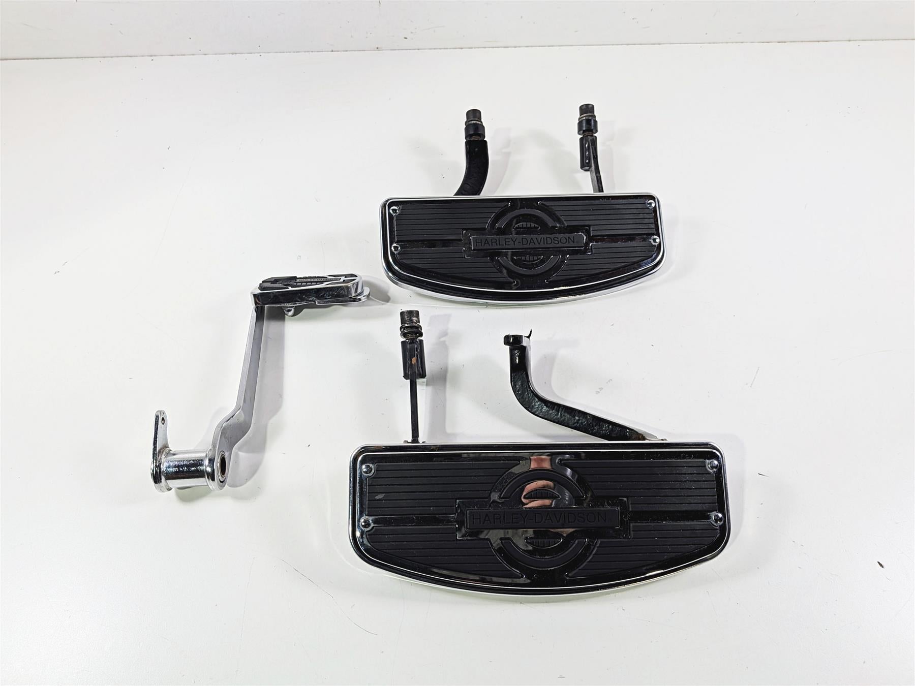 2000 Harley Touring FLHRCI Road King Front Rider Floor Board Set 50622-83C {{ shop.shopifyCountryName }} - Mototech271