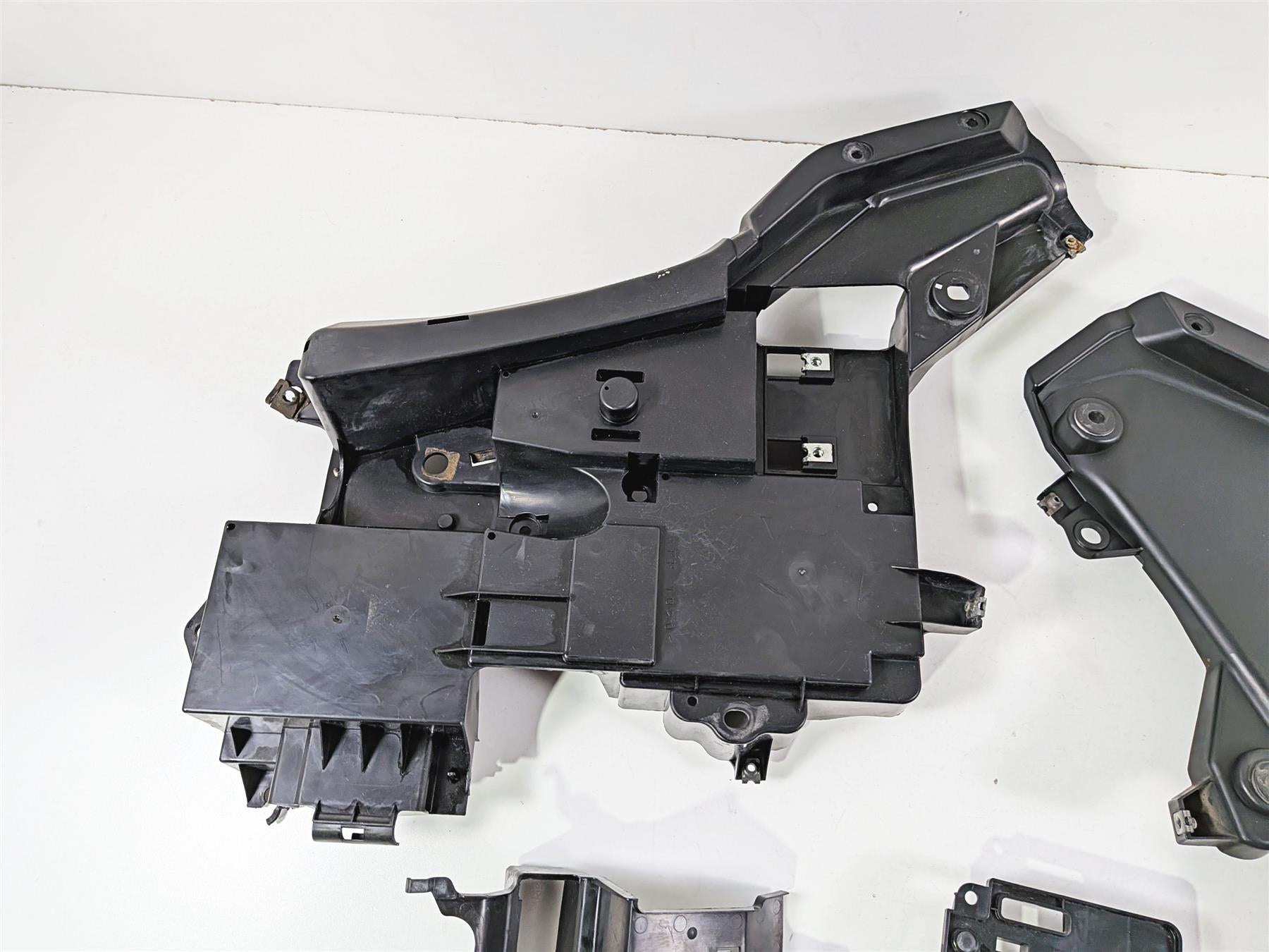 2012 Yamaha XT1200 Super Tenere Electrical Carrier Infill Cover 23P-2137U-00 {{ shop.shopifyCountryName }} - Mototech271