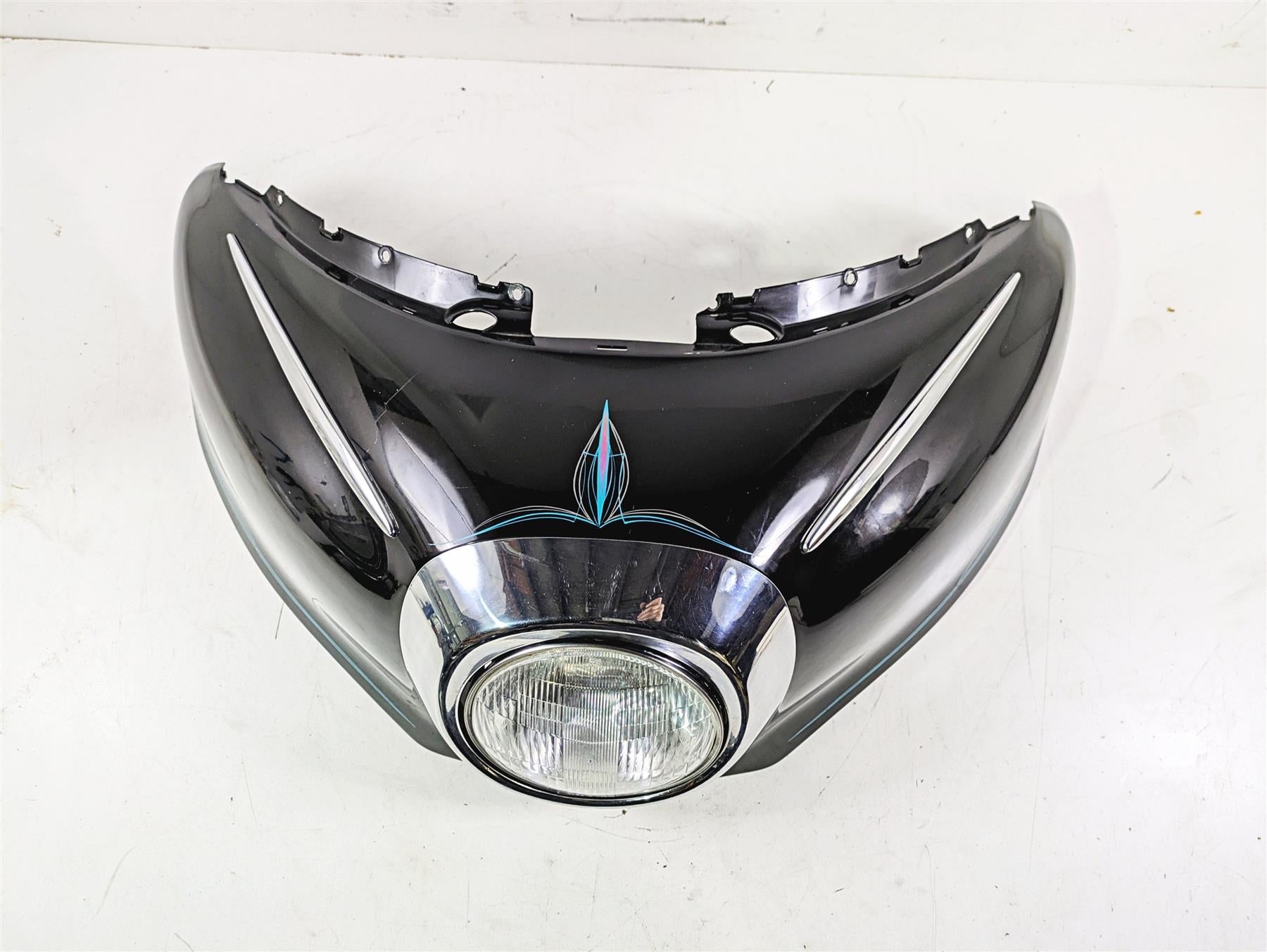 2004 Yamaha XVZ1300 Royal Star Front Nose Fairing & Headlight 4XY-2835G-00 {{ shop.shopifyCountryName }} - Mototech271