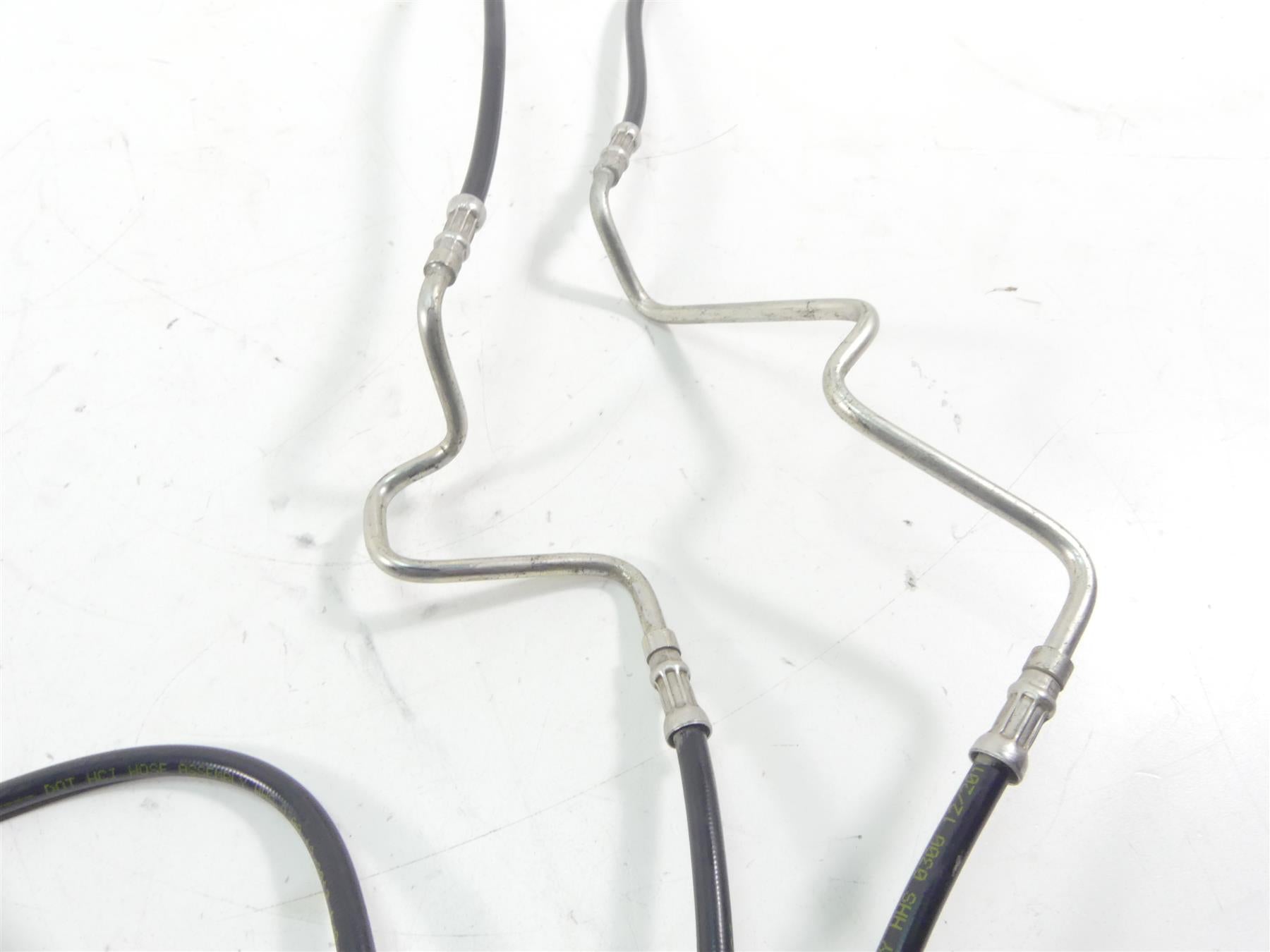 2014 Harley Touring FLHTK Electra Glide Front Abs Brake Line Hose Set 41800010 {{ shop.shopifyCountryName }} - Mototech271