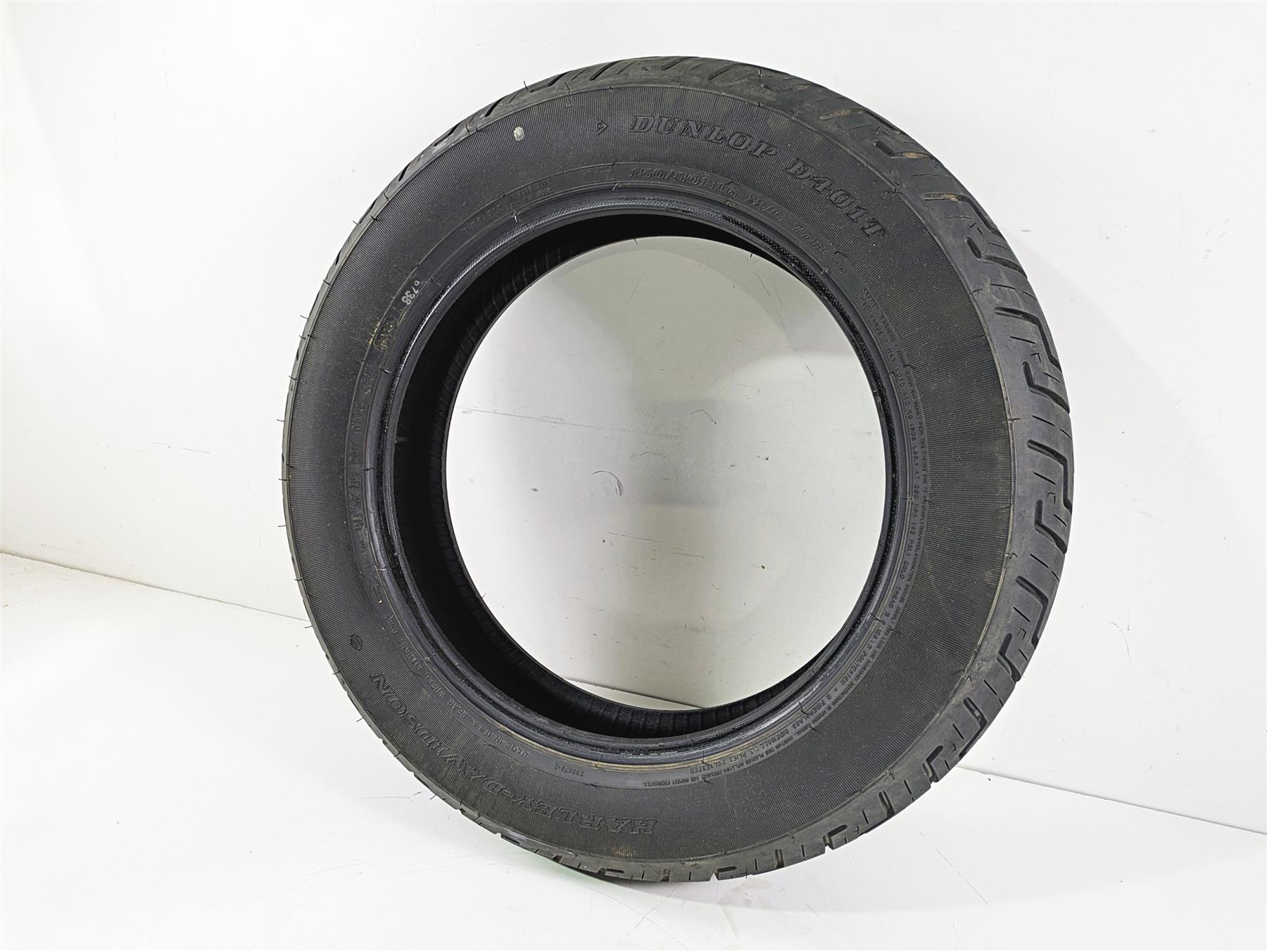 Used Rear Motorcycle Harley Tire Dunlop D401T 150/80R16 DOT2923 45064088 {{ shop.shopifyCountryName }} - Mototech271