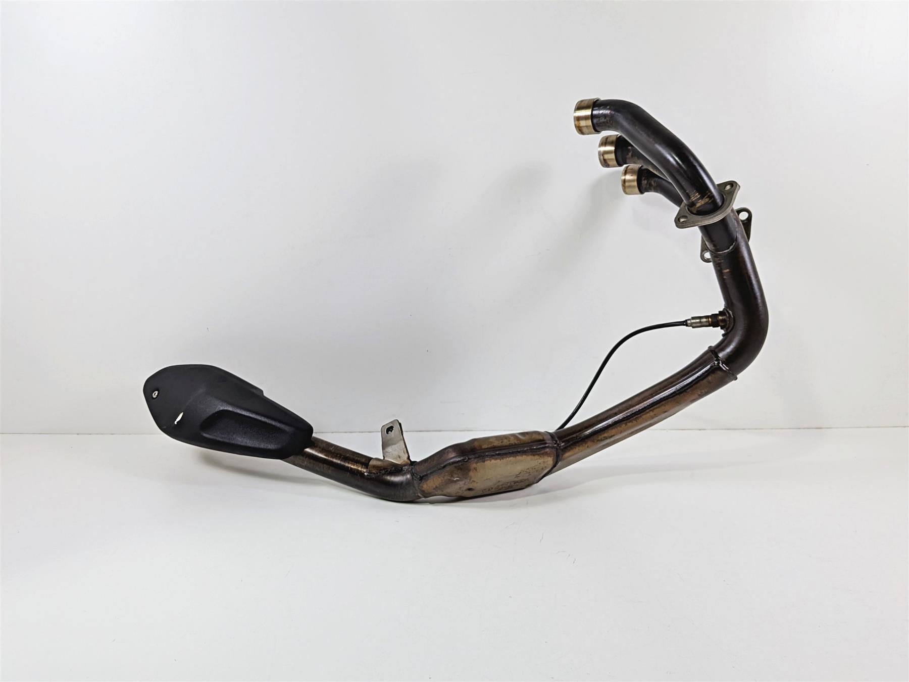 2022 Triumph Tiger 900 GT Pro Exhaust Pipe Header Manifold T2203725 {{ shop.shopifyCountryName }} - Mototech271