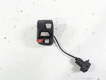 2023 Triumph Street Triple 765 RS Left Turn Signal Control Switch -Read T2044338 {{ shop.shopifyCountryName }} - Mototech271