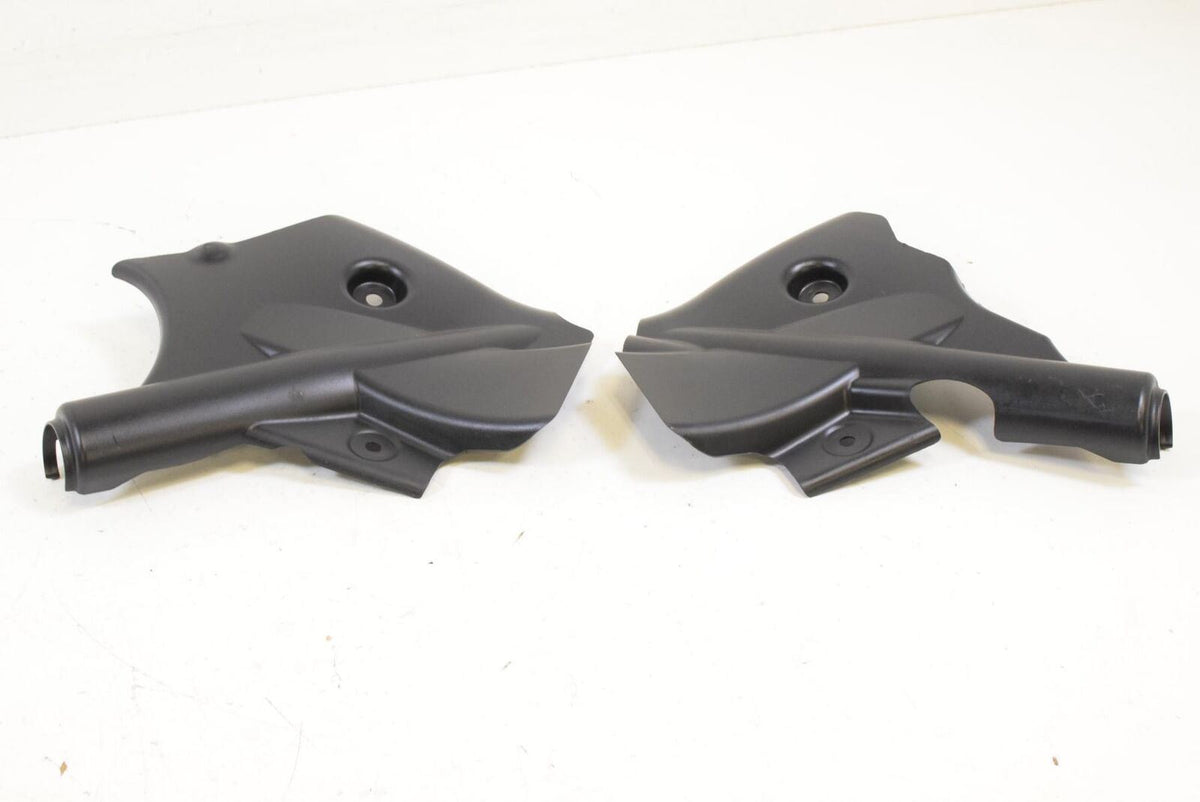 2015 Triumph Rocket III 3 Touring ABS Frame Infill Neck Cover SET T2073087 {{ shop.shopifyCountryName }} - Mototech271