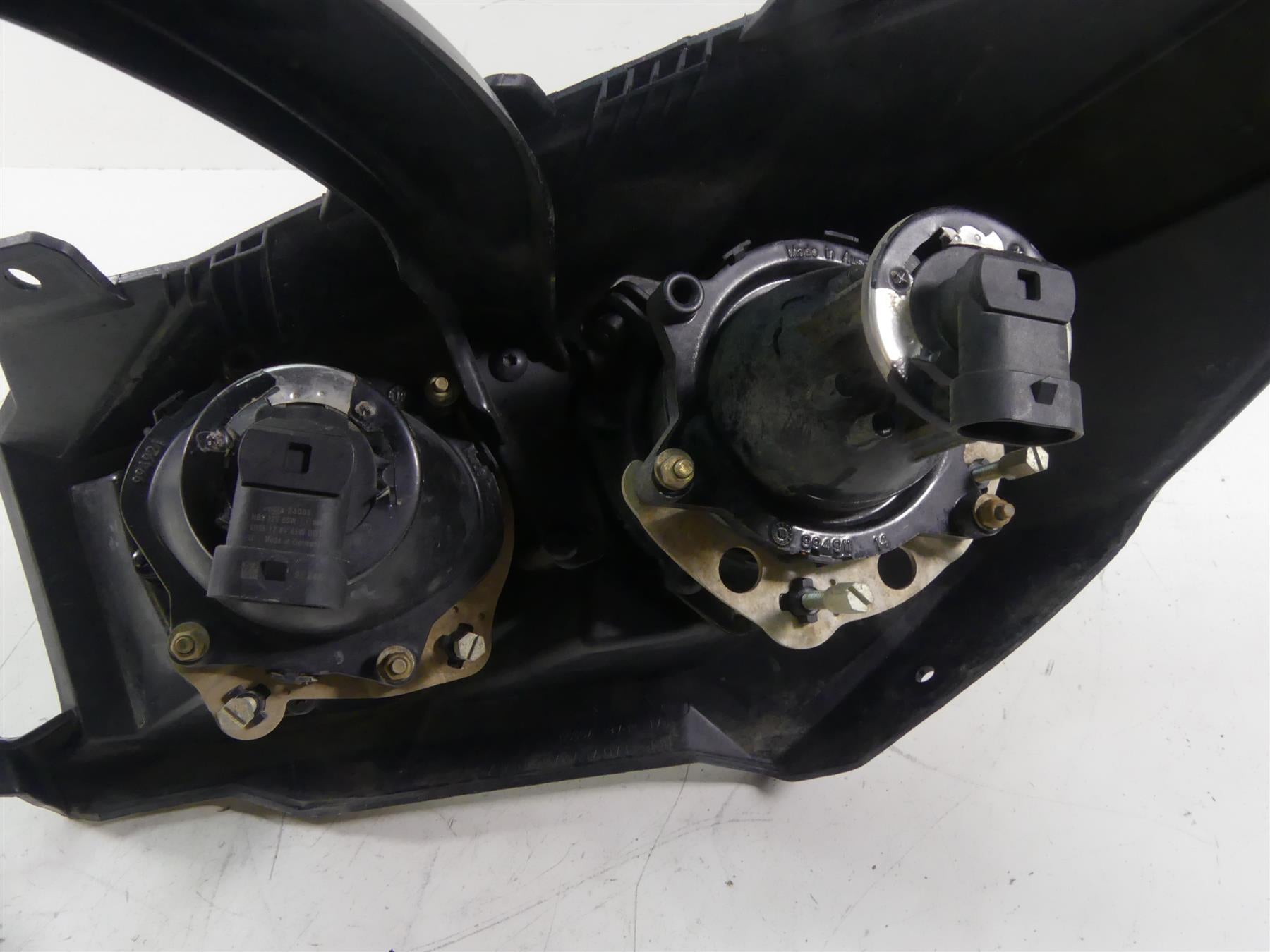 2020 Can-Am Commander 1000R XT Left Head Light Lamp Lens Headlight 710002525 {{ shop.shopifyCountryName }} - Mototech271