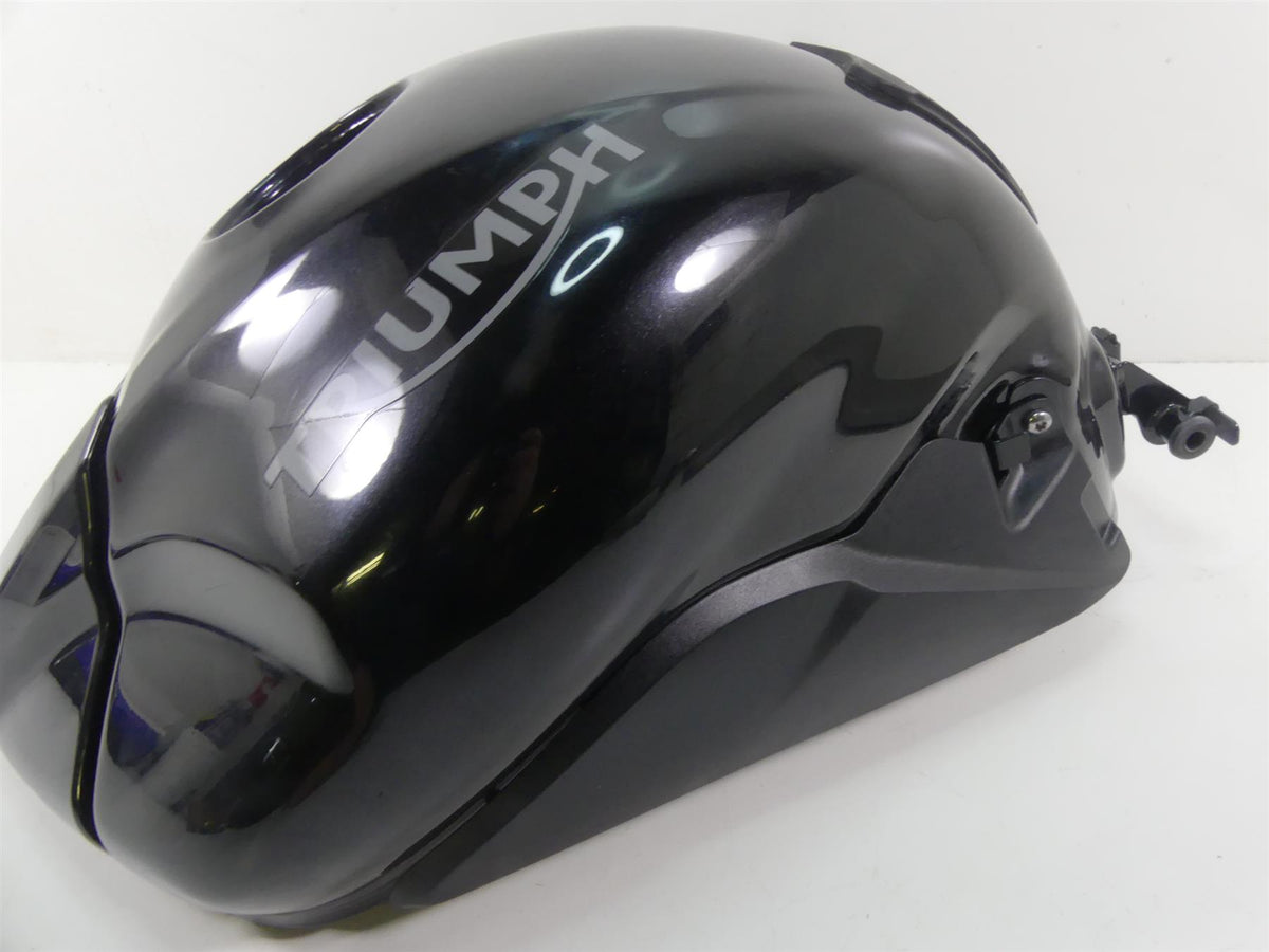 2015 Triumph 1050 Speed Triple R Phantom Black Fuel Tank & Cover T2405211 {{ shop.shopifyCountryName }} - Mototech271
