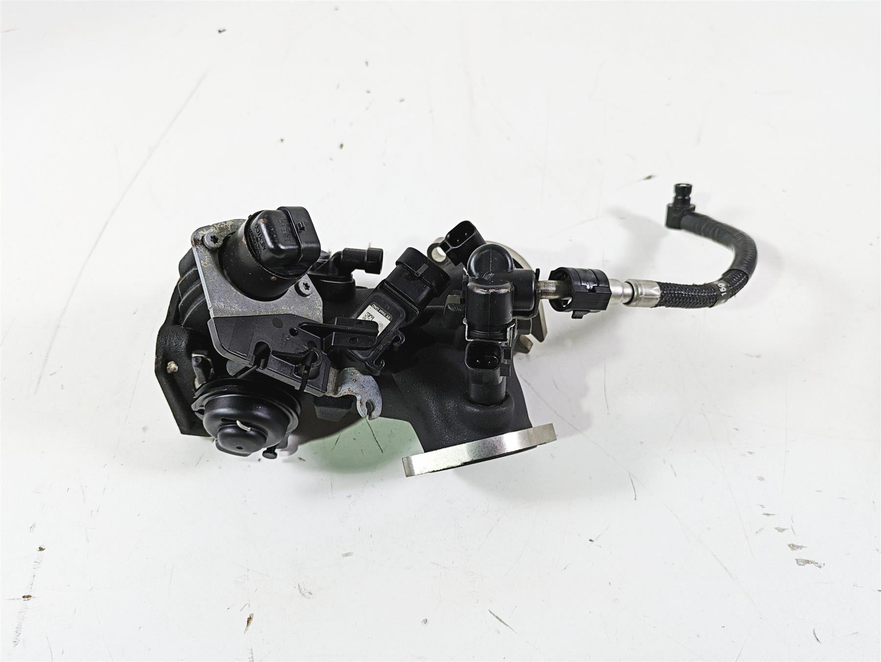 2012 Harley FLD Dyna Switchback Throttle Body Fuel Injection 27708-10A {{ shop.shopifyCountryName }} - Mototech271