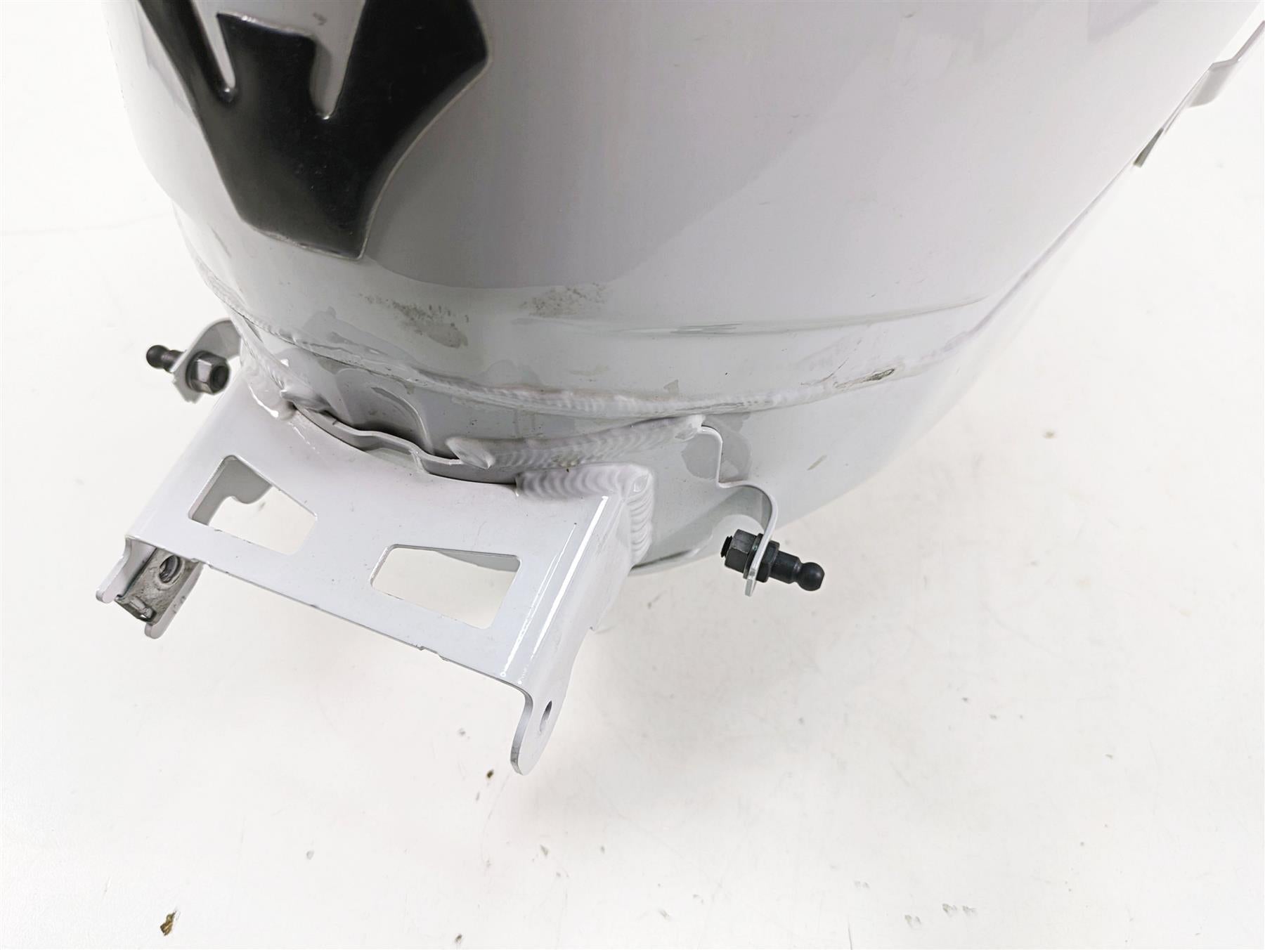 2015 BMW S1000RR K46 Fuel Gas Petrol Tank Reservoir - Read 16117717884 {{ shop.shopifyCountryName }} - Mototech271